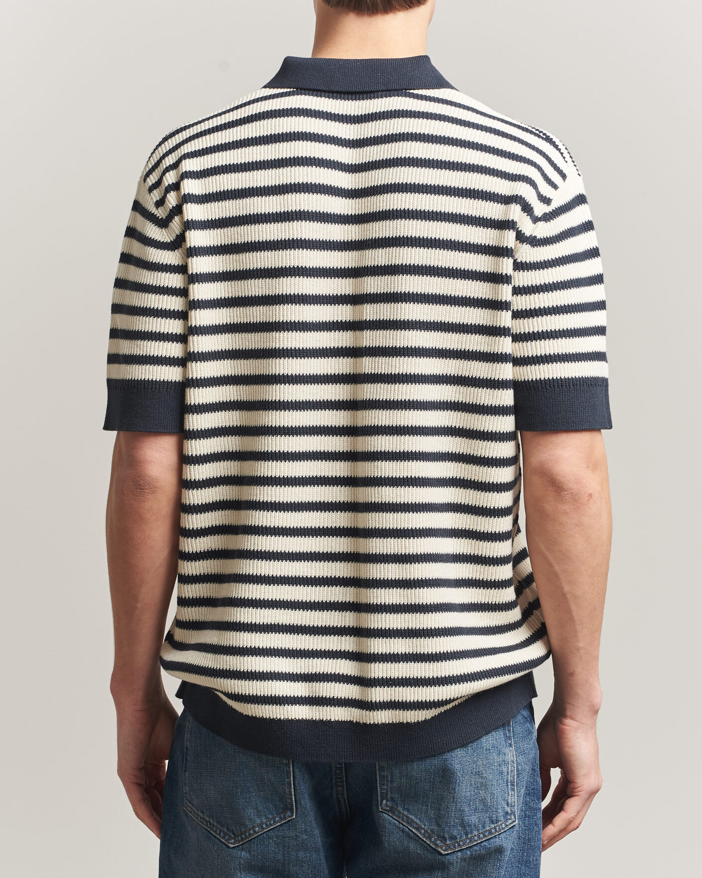 Uomini | Polo | A Day's March | Jeremy Striped Knitted Polo Off White/Navy