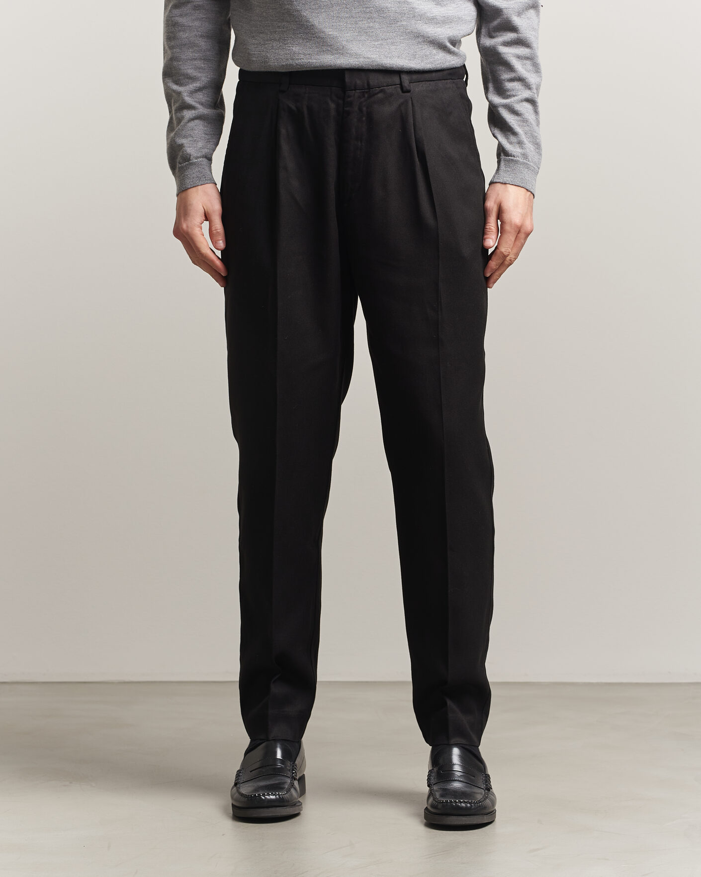 Uomini | Pantaloni | A Day's March | Smart Lyocell Trousers Black