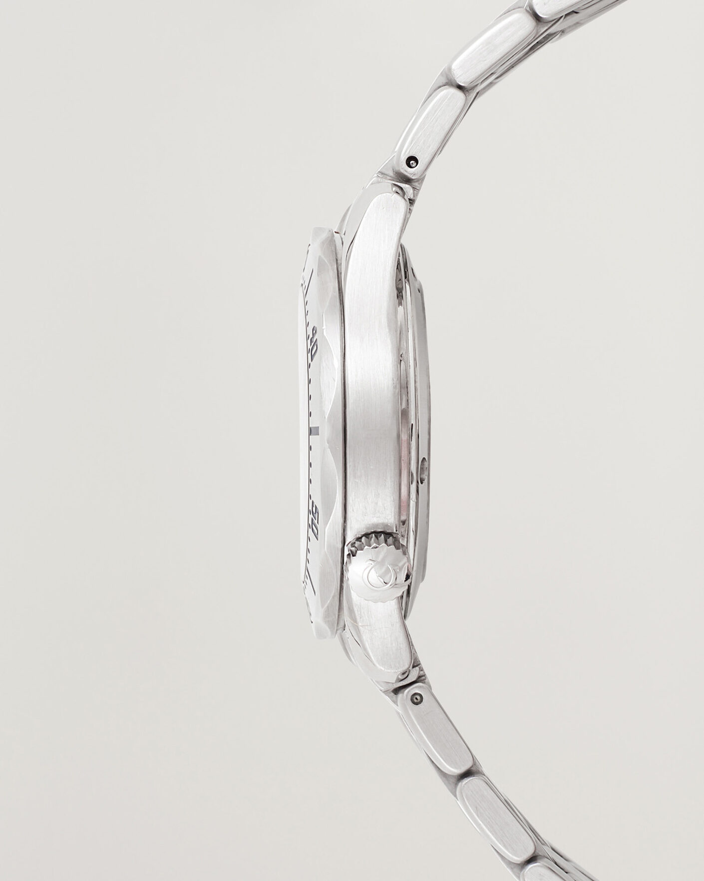 Uomini | Pre-Owned & Vintage Watches | Omega Pre-Owned | Seamaster 300M SMP Midsize 