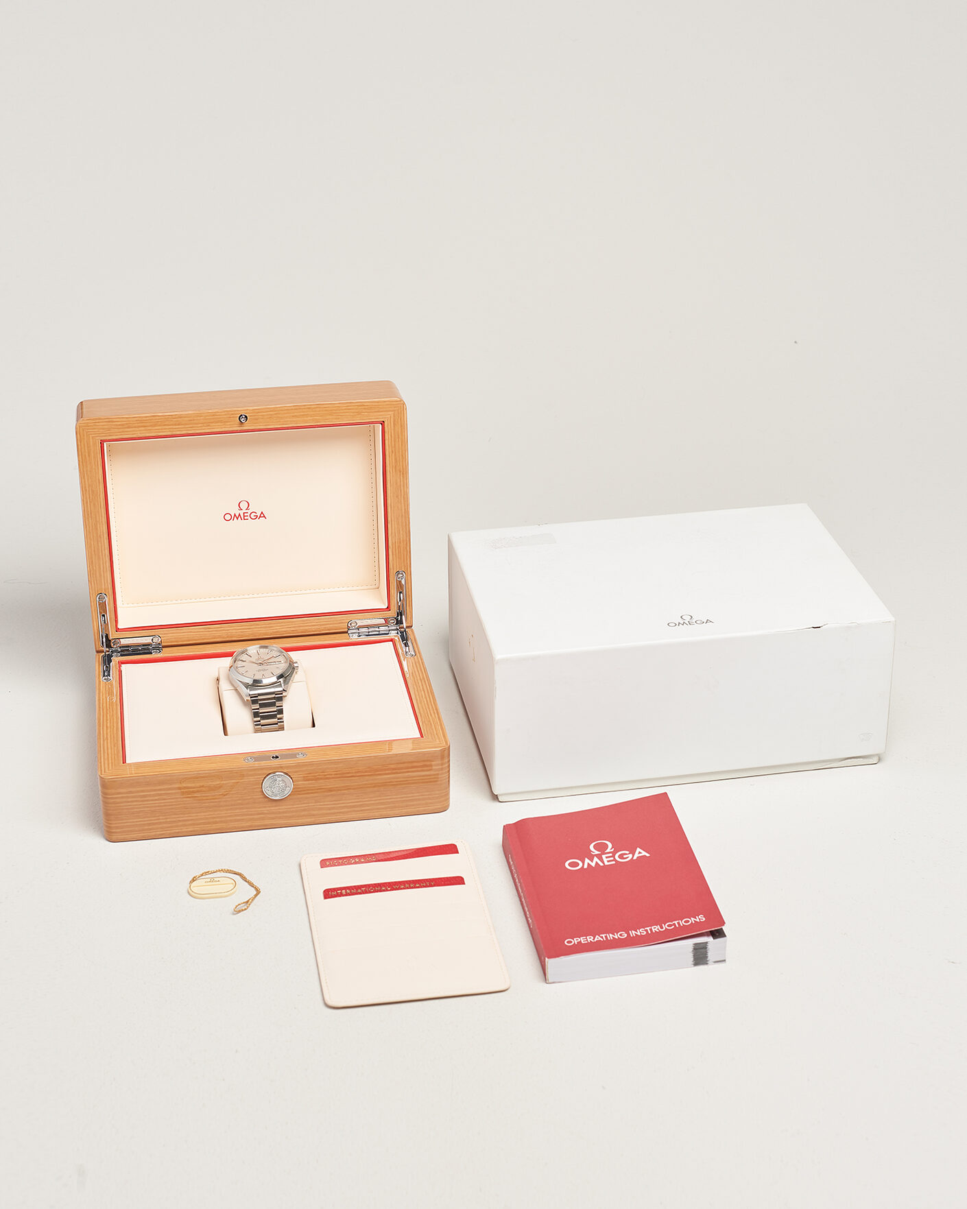 Uomini | Pre-Owned & Vintage Watches | Omega Pre-Owned | Seamaster Aqua Terra 