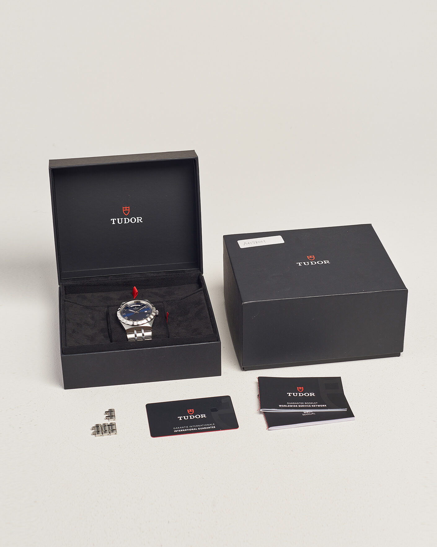 Uomini | Tudor Pre-Owned Royal 41 Blue  | Tudor Pre-Owned | Royal 41 Blue 