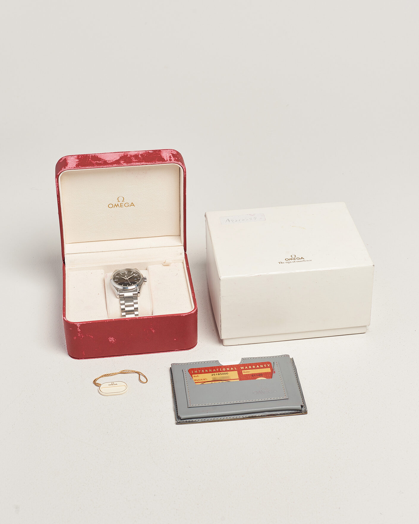 Uomini | Pre-Owned & Vintage Watches | Omega Pre-Owned | Seamaster Aqua terra 