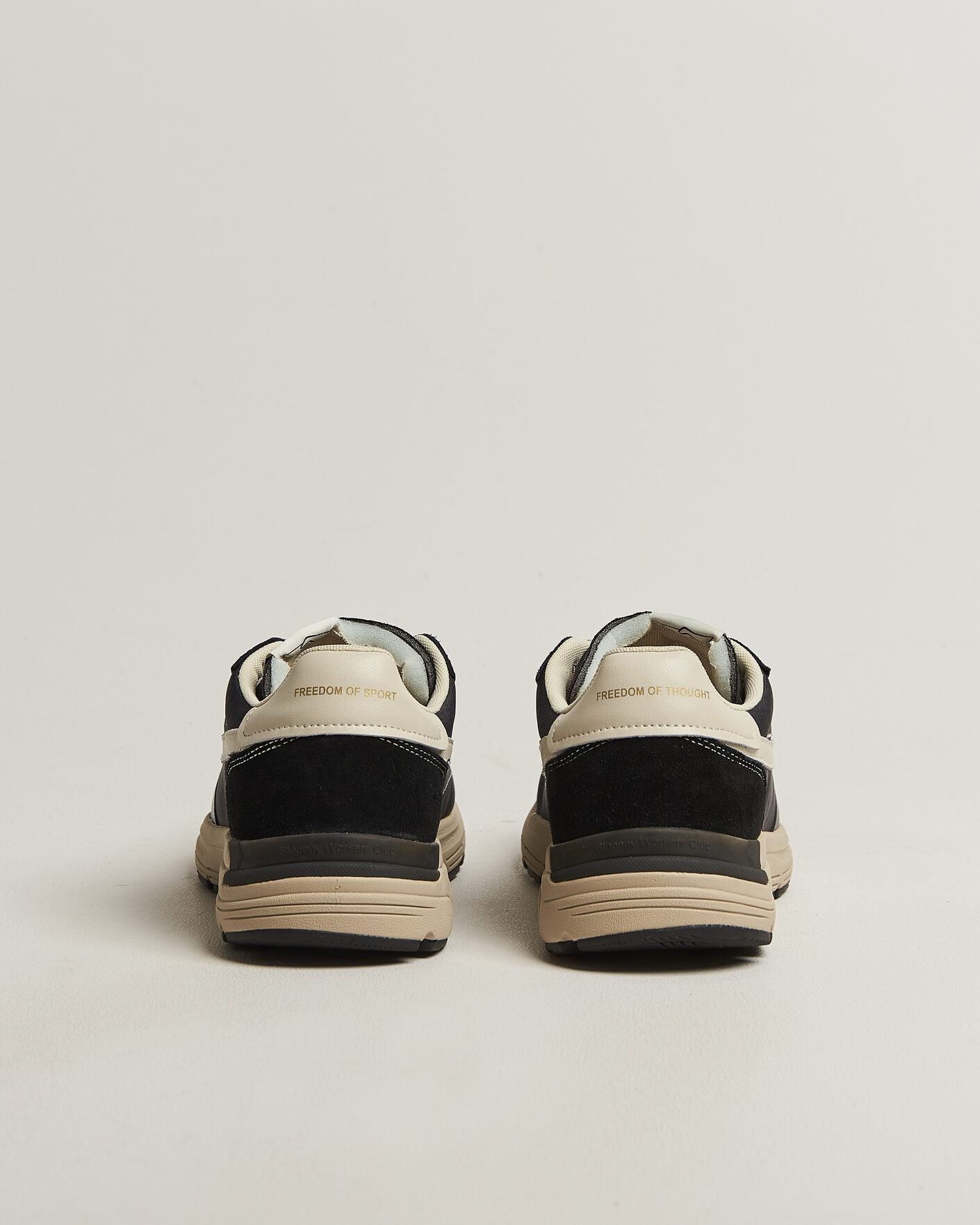 Uomini | Sneakers | Stepney Workers Club | Legion S-Strike Suede Sneaker Black