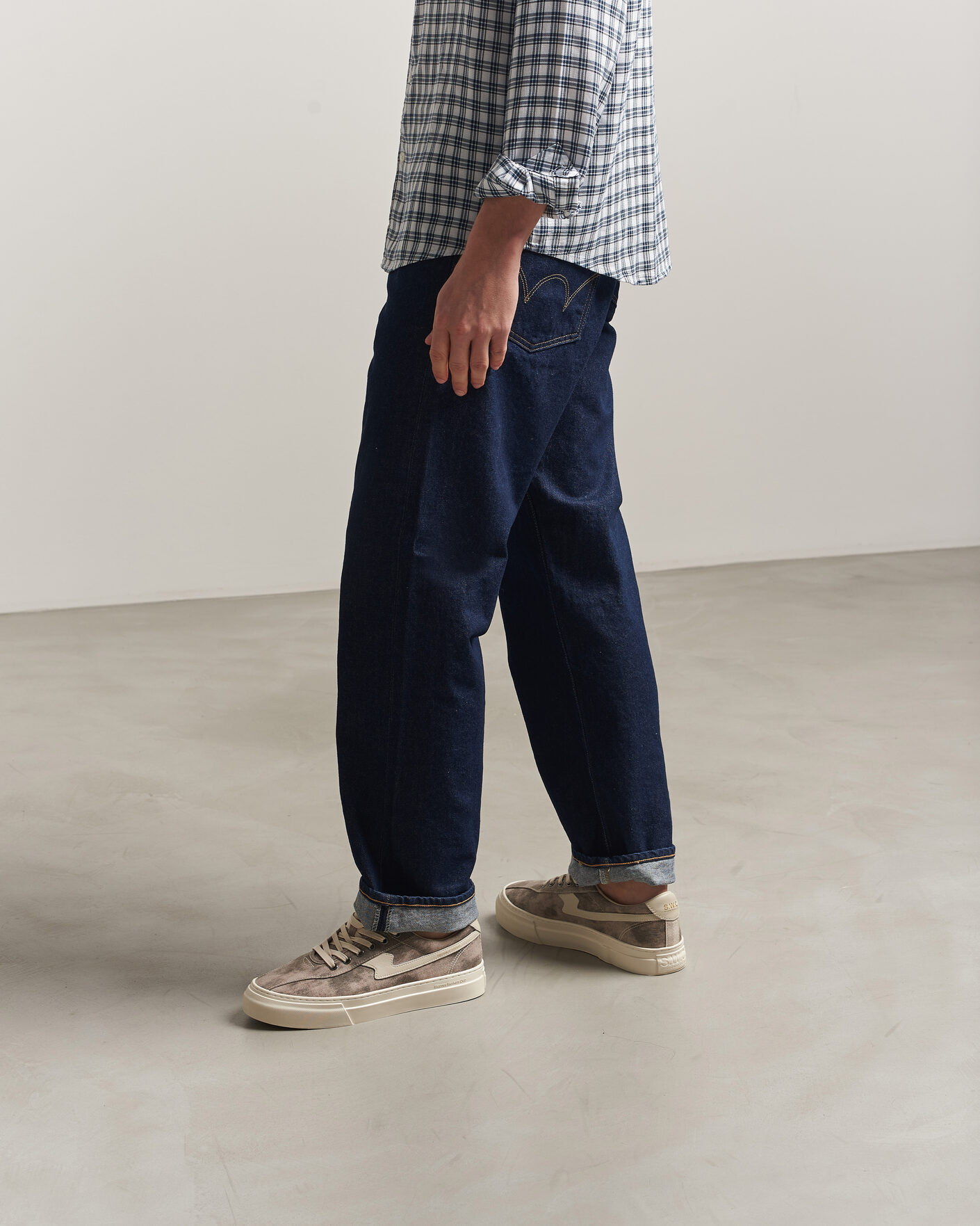 Uomini | Sneakers | Stepney Workers Club | Dellow S-Strike Sunfade Canvas Sneaker Earth Grey