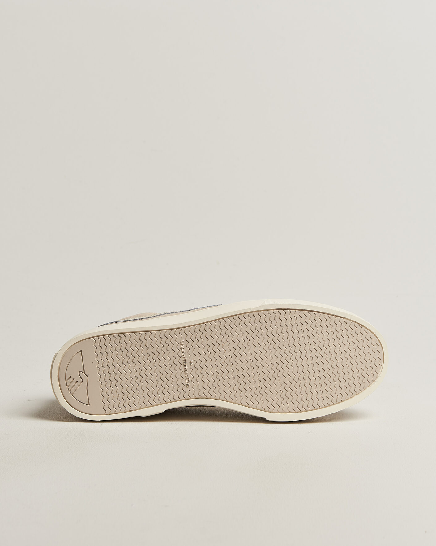 Uomini | Sneakers | Stepney Workers Club | Dellow S-Strike Cupsole Suede Sneaker Oat