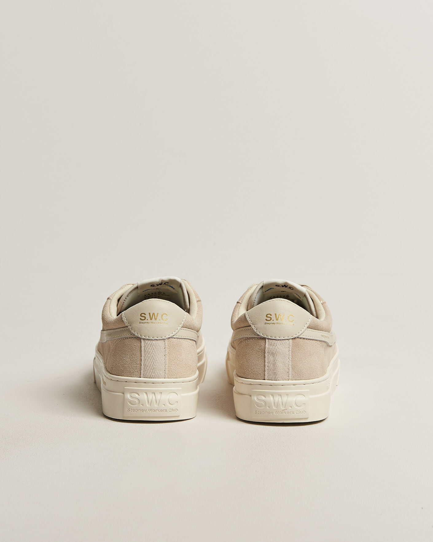Uomini | Sneakers | Stepney Workers Club | Dellow S-Strike Cupsole Suede Sneaker Oat