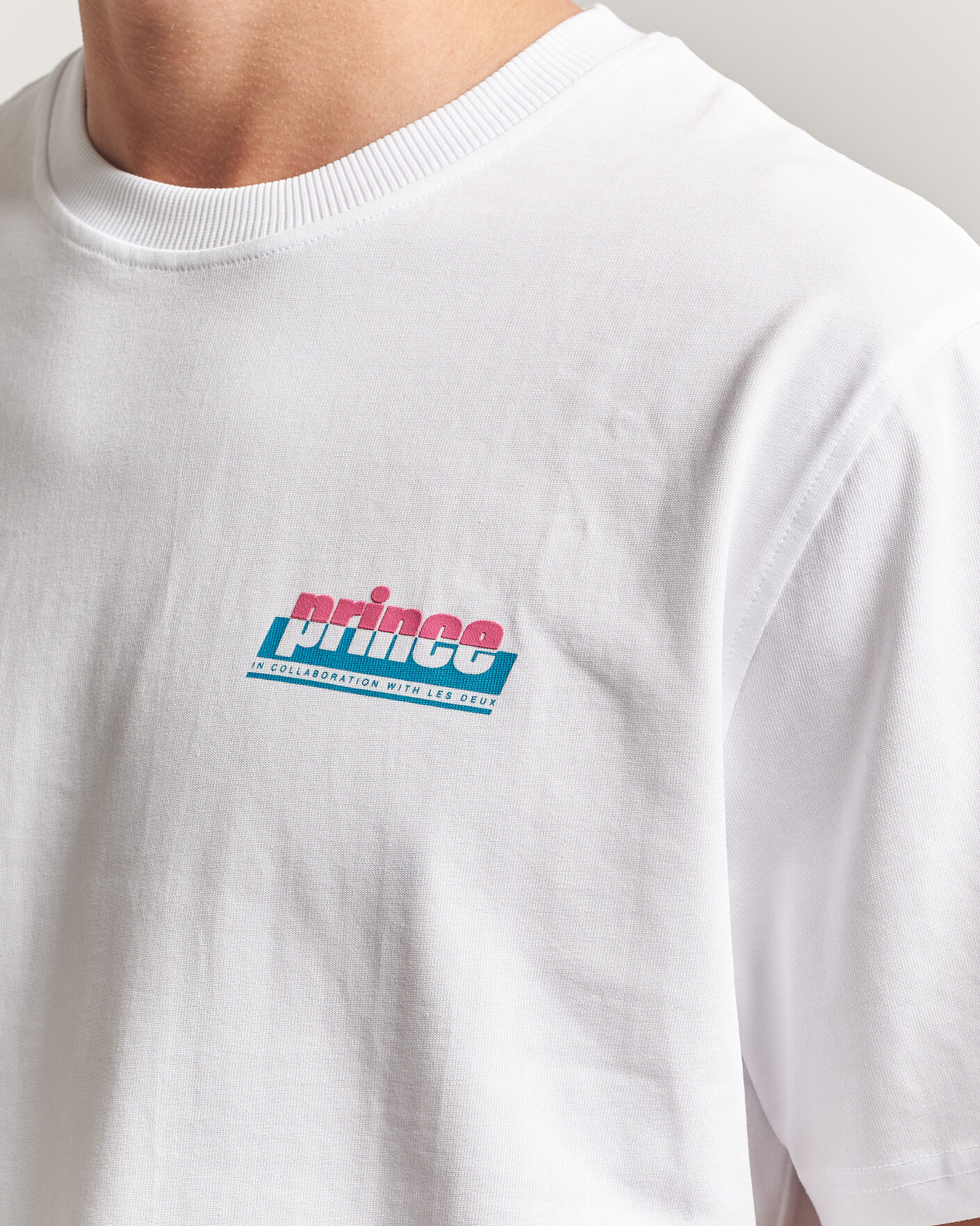 Uomini | T-shirt | LES DEUX | Prince P T-Shirt White