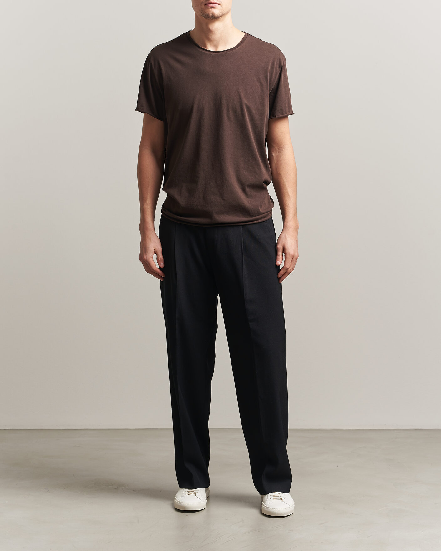 Uomini | T-shirt | Filippa K | Roll Neck Crew Neck T-Shirt Dark Chocolate