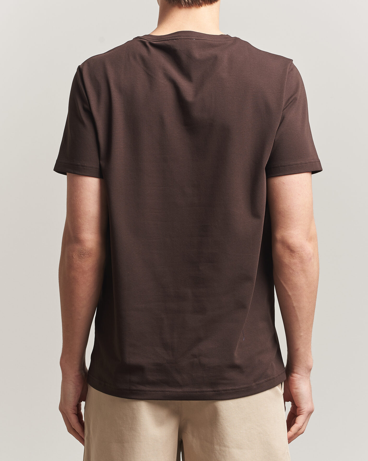 Uomini | T-shirt | Filippa K | Soft Lycra T-Shirt Dark Chocolate