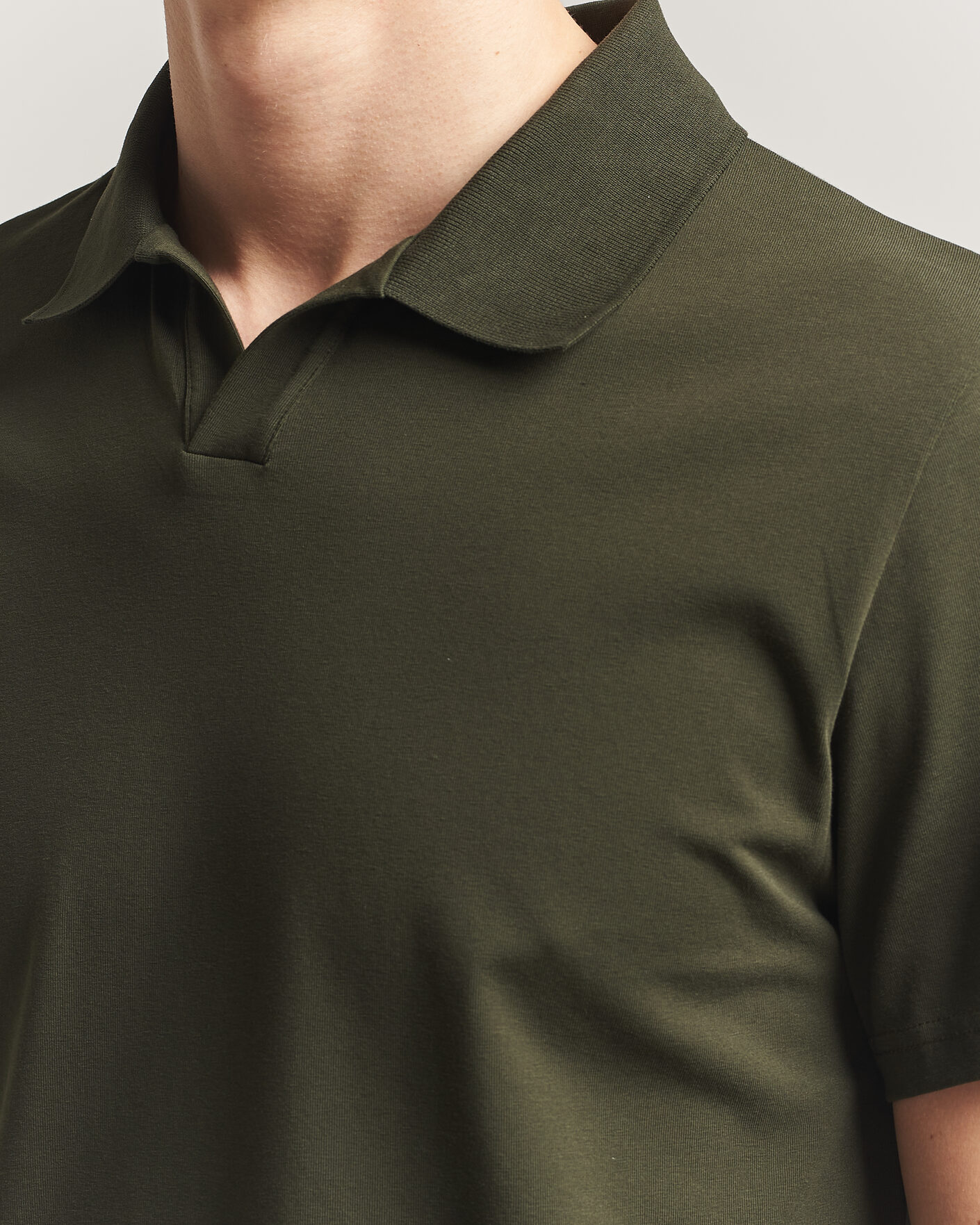 Uomini | Polo | Filippa K | Soft Lycra Polo T-Shirt Midnight Olive
