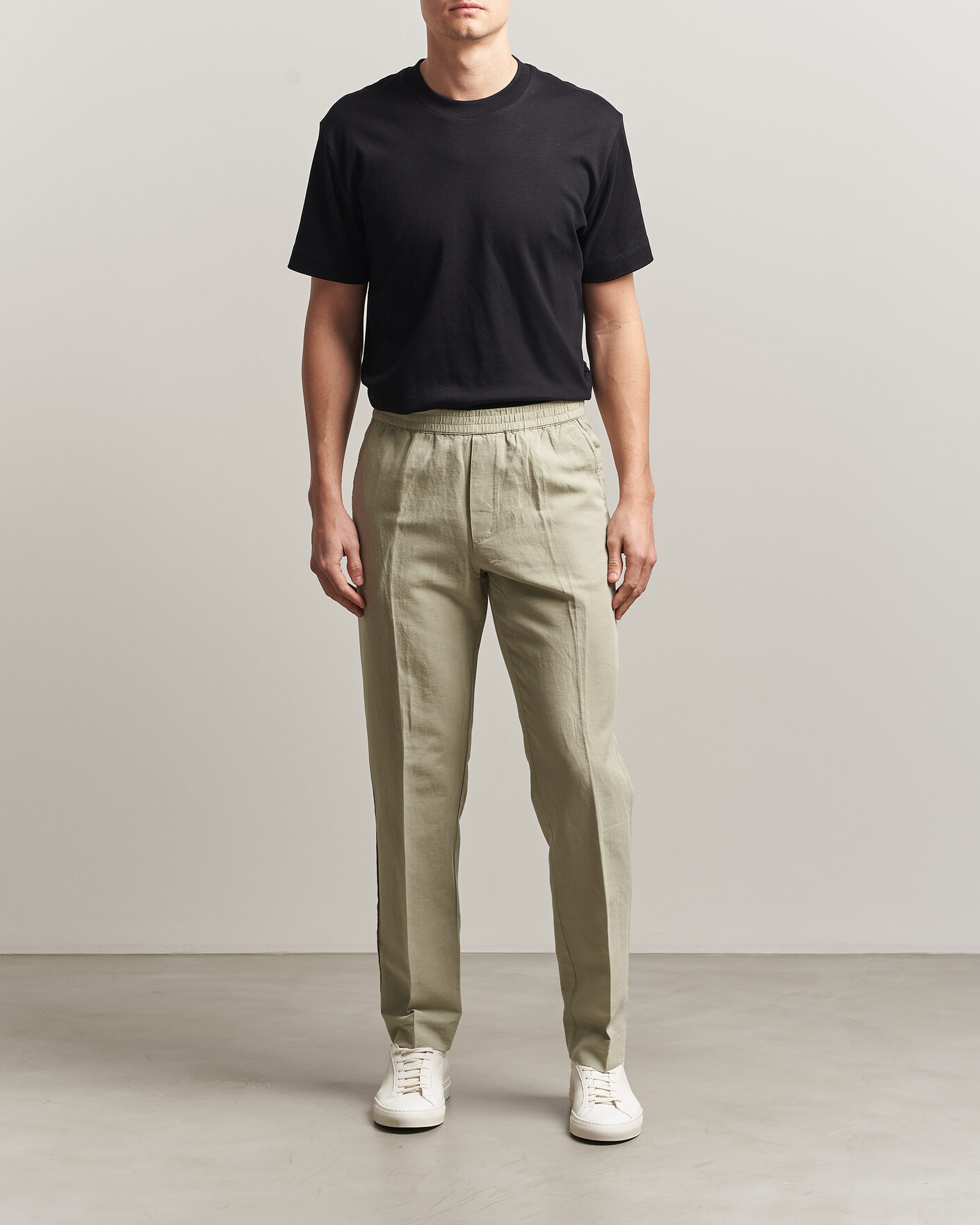 Uomini | Pantaloni | Filippa K | Theo Relaxed Linen/Cotton Drawstring Trousers Light Green