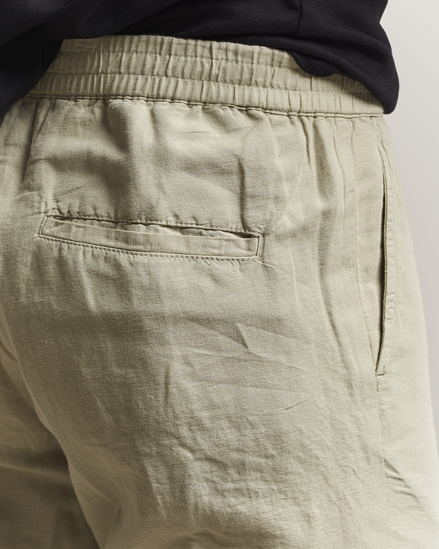 Uomini | Pantaloni | Filippa K | Theo Relaxed Linen/Cotton Drawstring Trousers Light Green