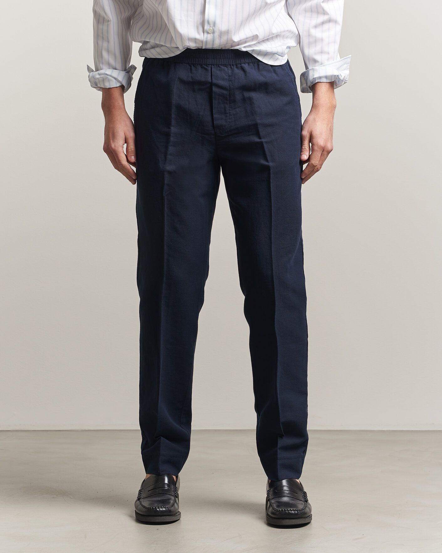 Uomini | Pantaloni | Filippa K | Theo Relaxed Linen/Cotton Drawstring Trousers Navy
