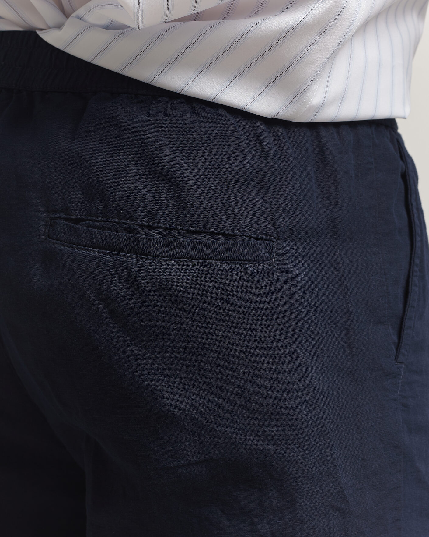 Uomini | Pantaloncini | Filippa K | Theo Relaxed Linen/Cotton Drawstring Shorts Navy