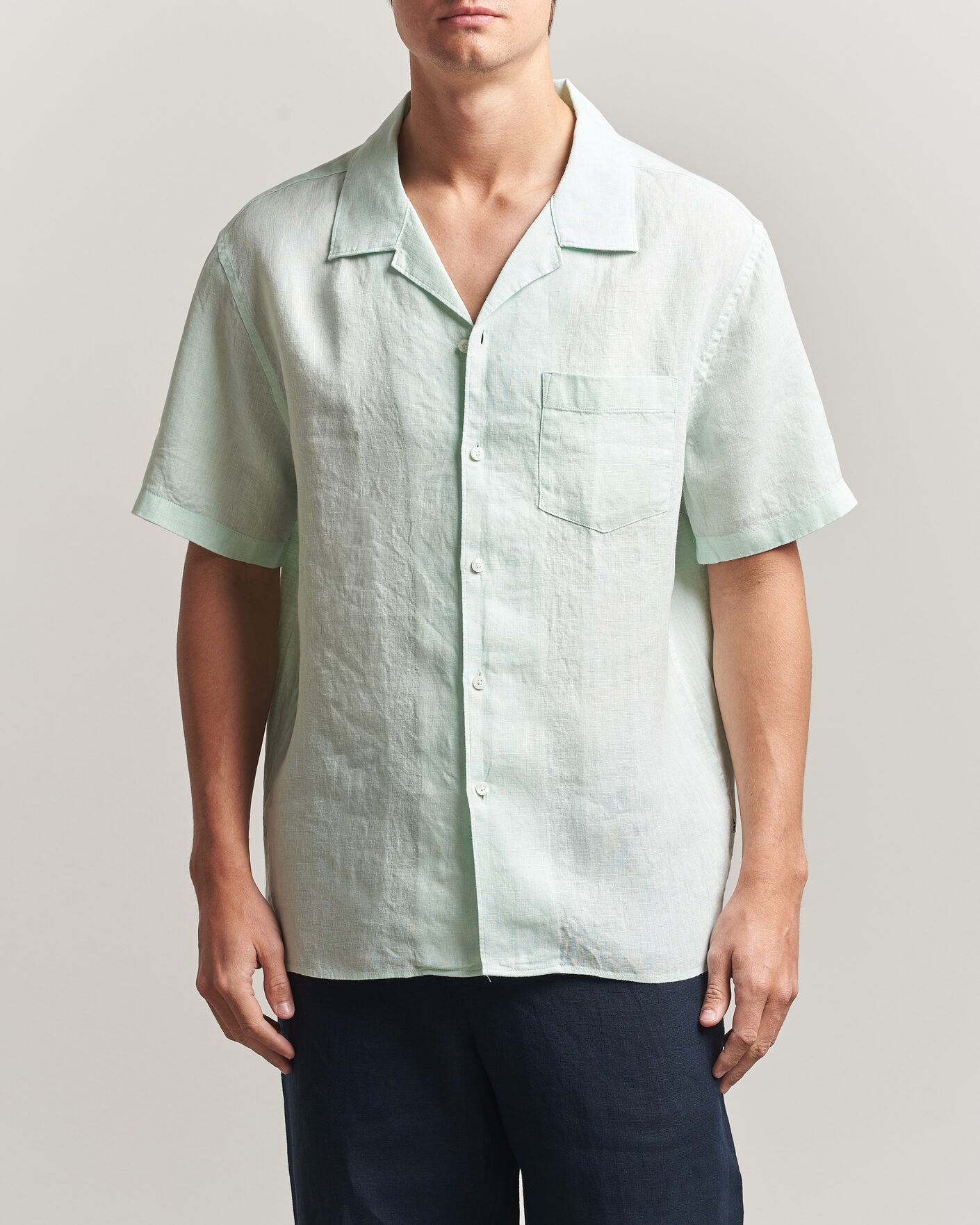 Uomini | Camicie | J.Lindeberg | Elio Linen Short Sleeve Shirt Bay Green