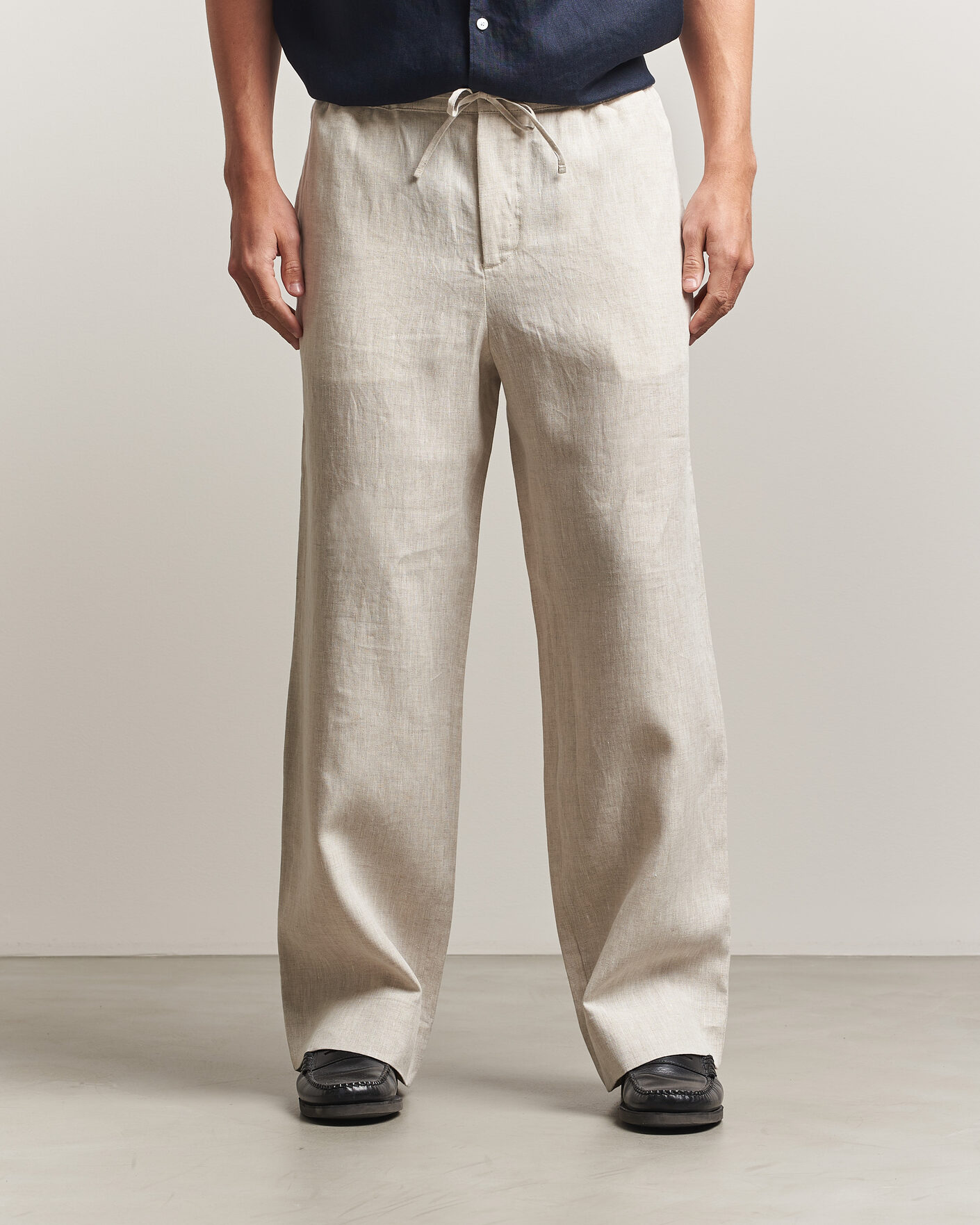 Uomini | Pantaloni | J.Lindeberg | Noah Drape Linen Pants Moonbeam