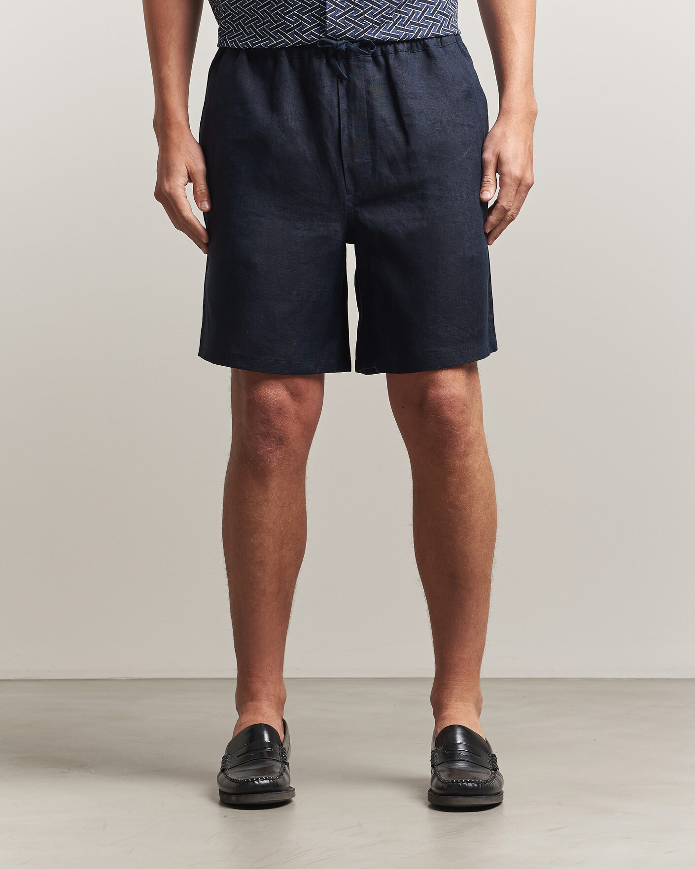 Uomini | Pantaloncini | J.Lindeberg | Joff Linen Drawstring Shorts Navy