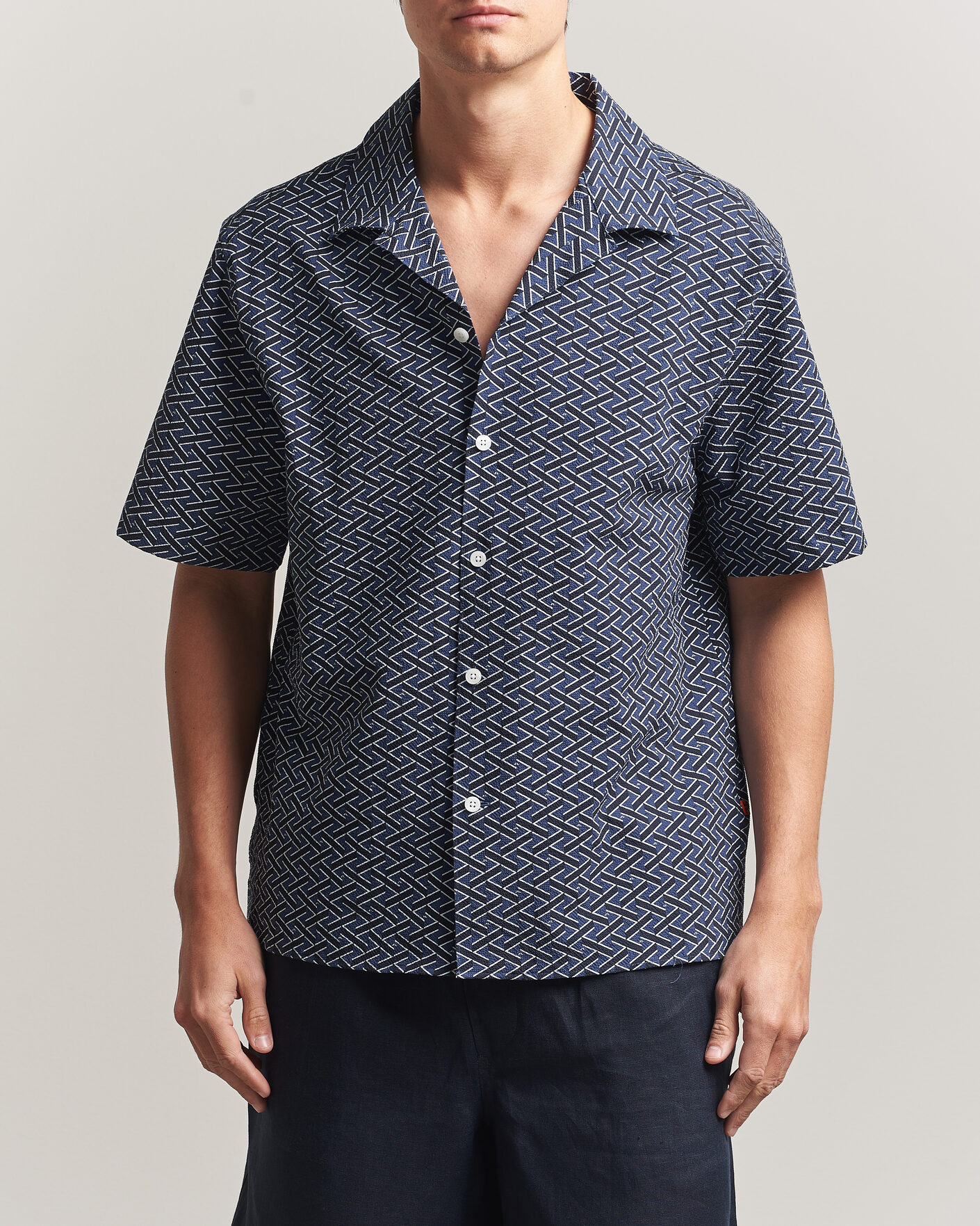 Uomini | Camicie | J.Lindeberg | Donso Geo Printed Resort Shirt Estate Navy