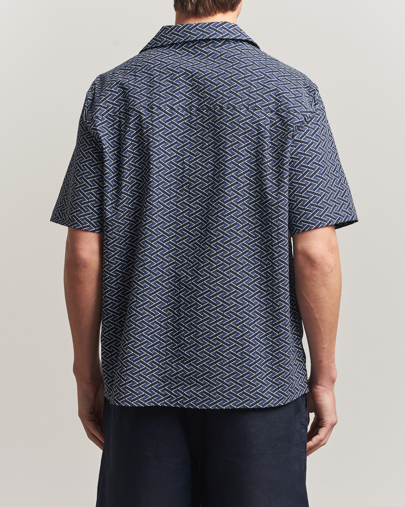 Uomini | Camicie | J.Lindeberg | Donso Geo Printed Resort Shirt Estate Navy