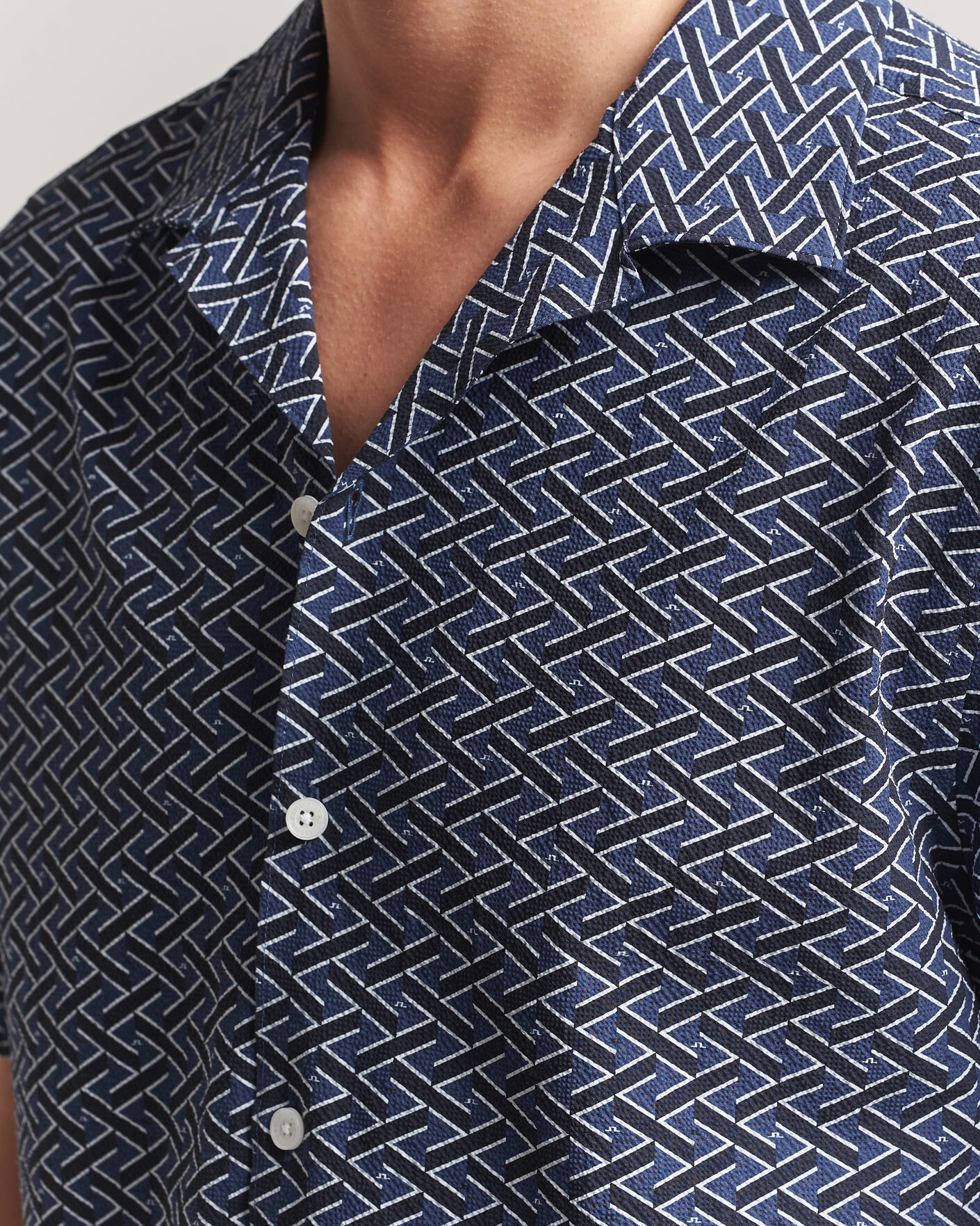 Uomini | Camicie | J.Lindeberg | Donso Geo Printed Resort Shirt Estate Navy