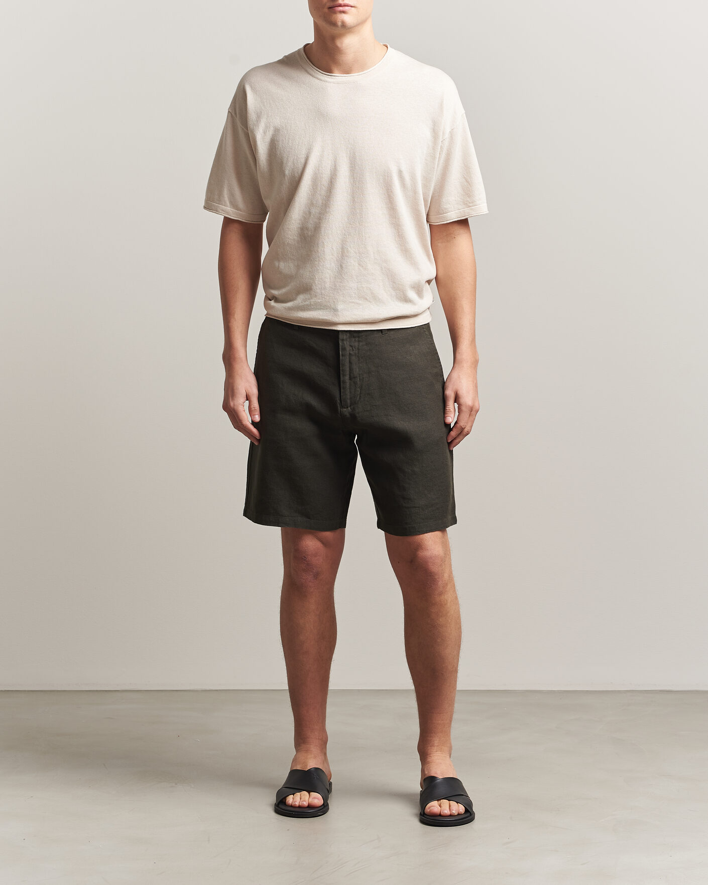 Uomini | Pantaloncini | NN07 | Aden Linen Shorts Dark Army