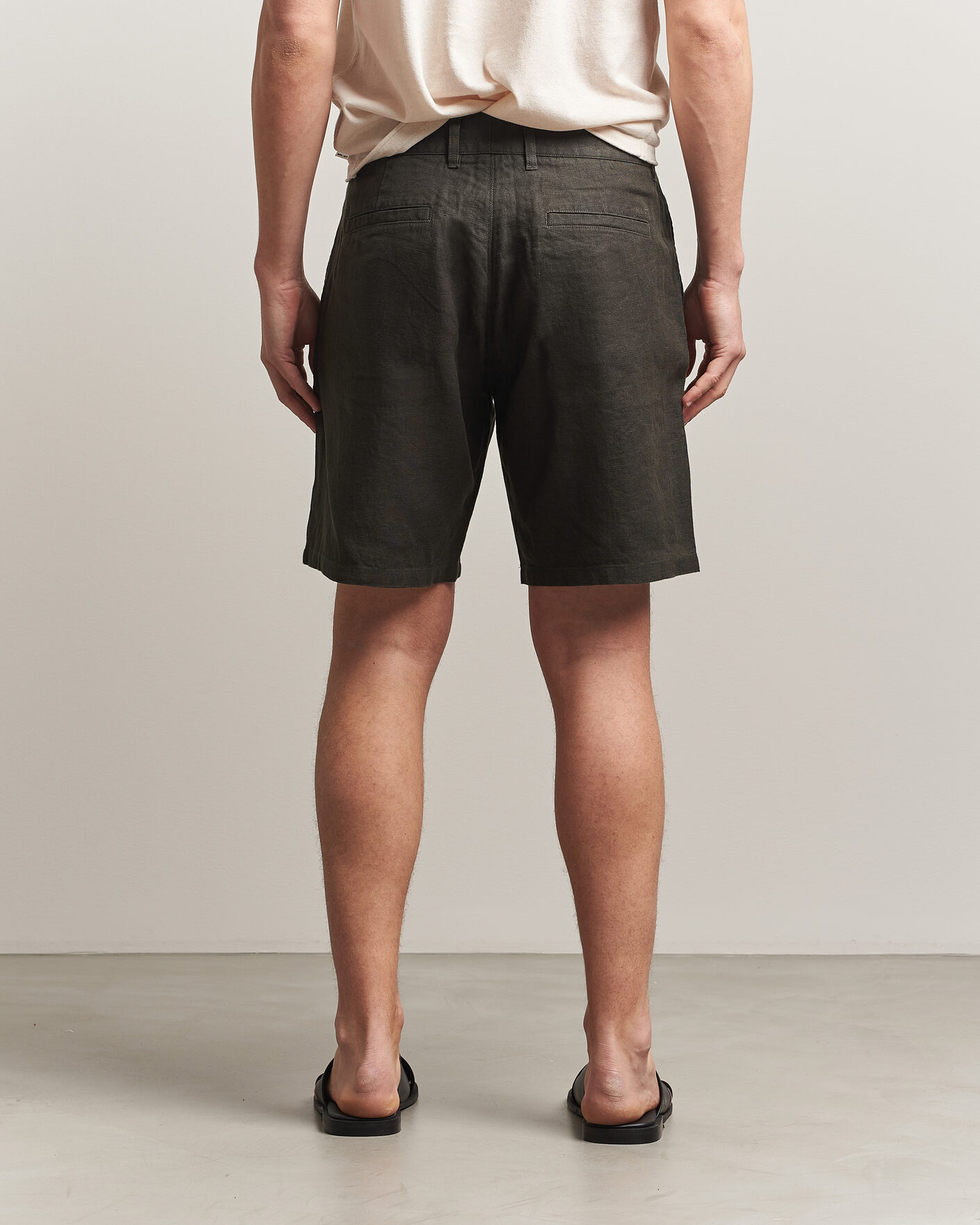 Uomini | Pantaloncini | NN07 | Aden Linen Shorts Dark Army