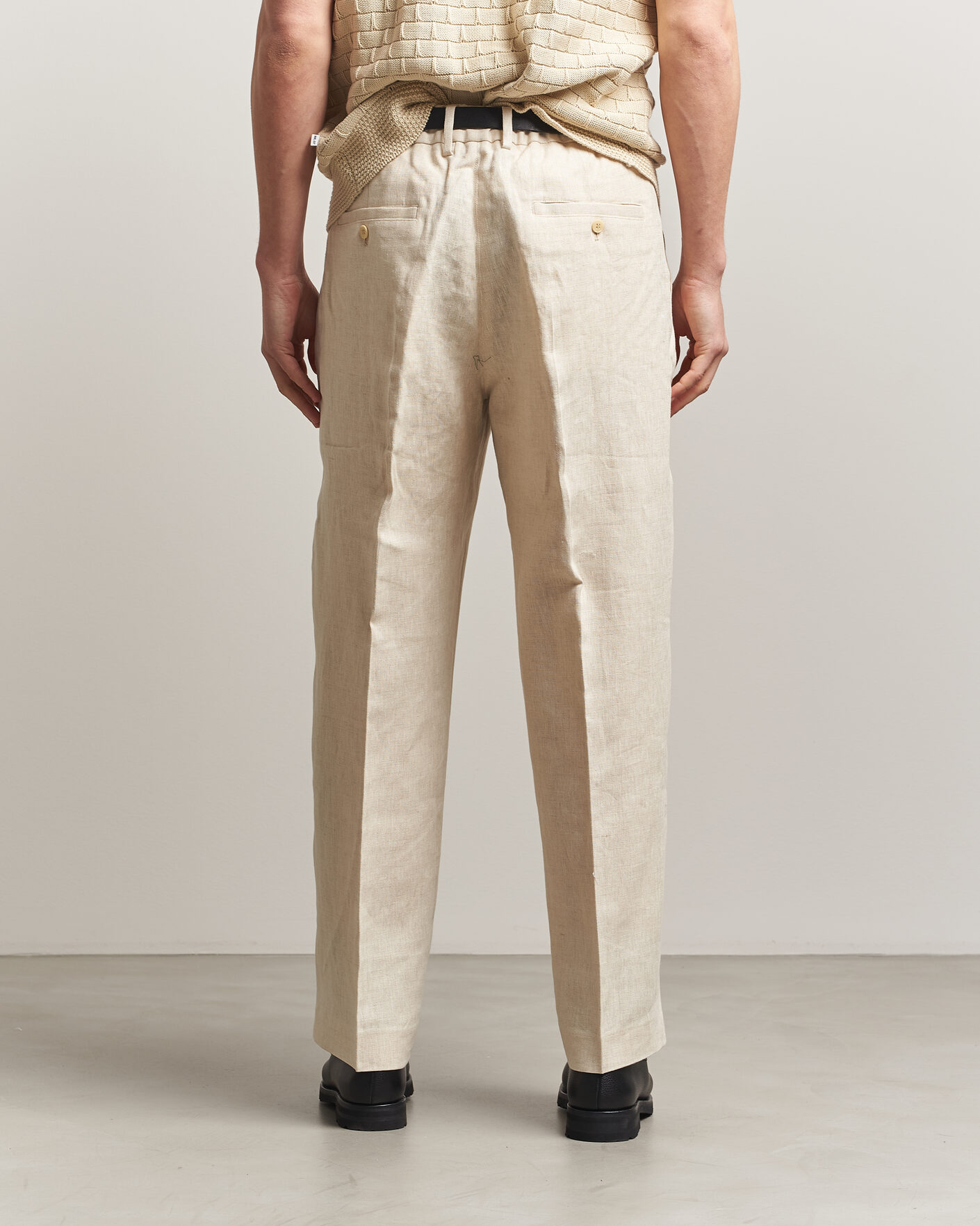 Uomini | Pantaloni | NN07 | Kay Relaxed Fit Linen Trousers Oat