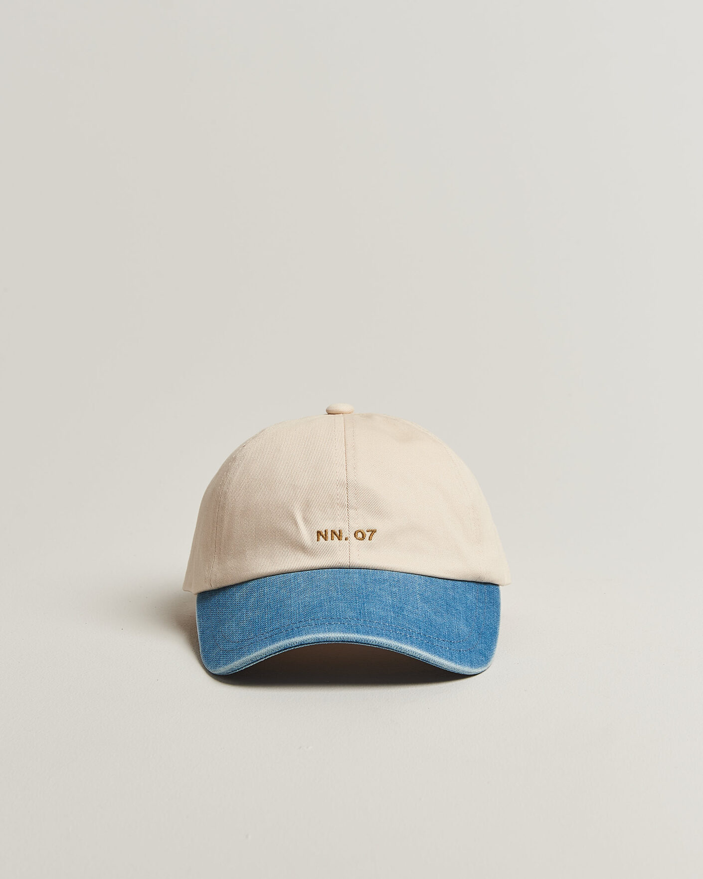  |  | NN07 | Logo Cap Light Blue