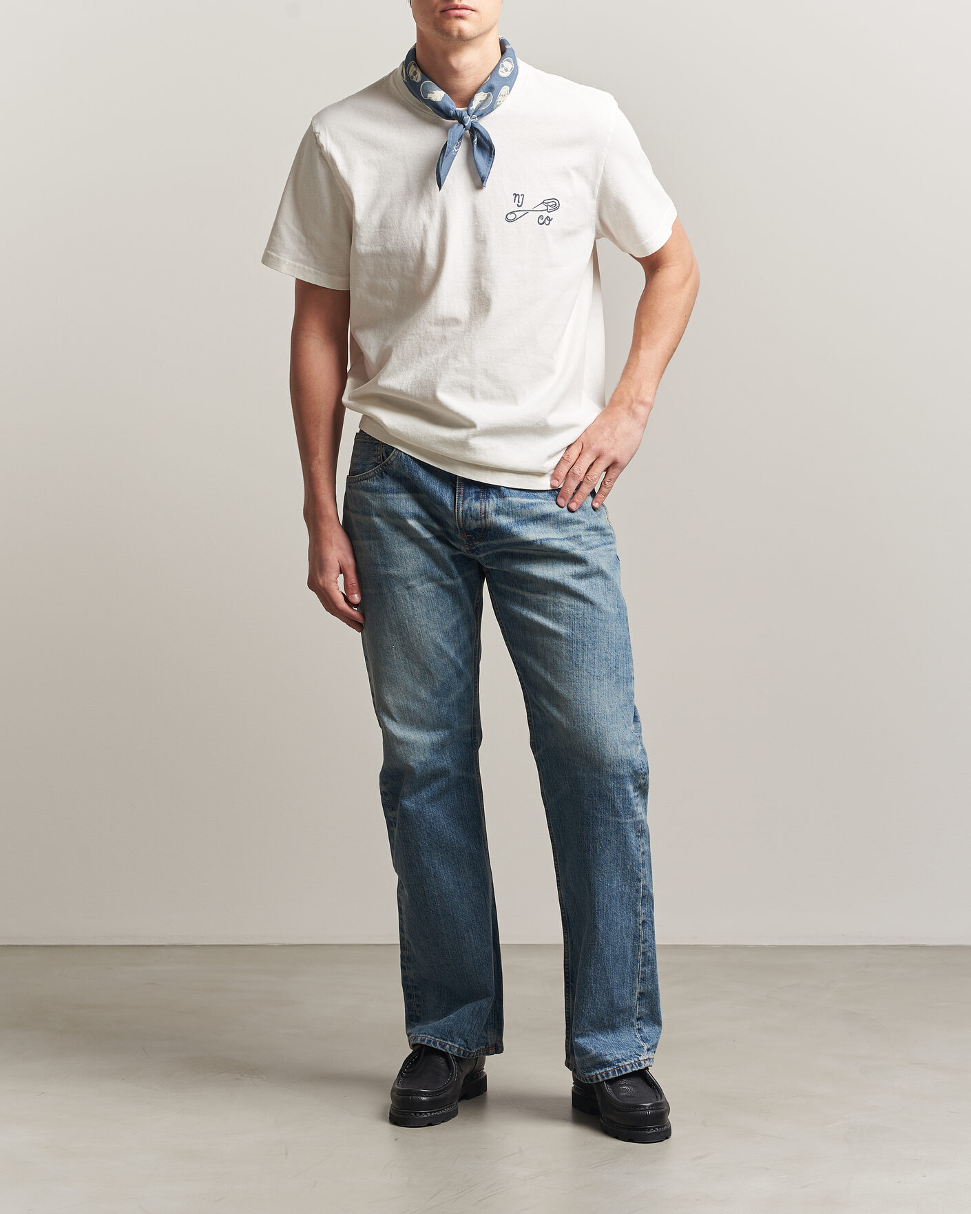 Uomini | T-shirt | Nudie Jeans | Roy NJCO Pin T-Shirt Chalk White