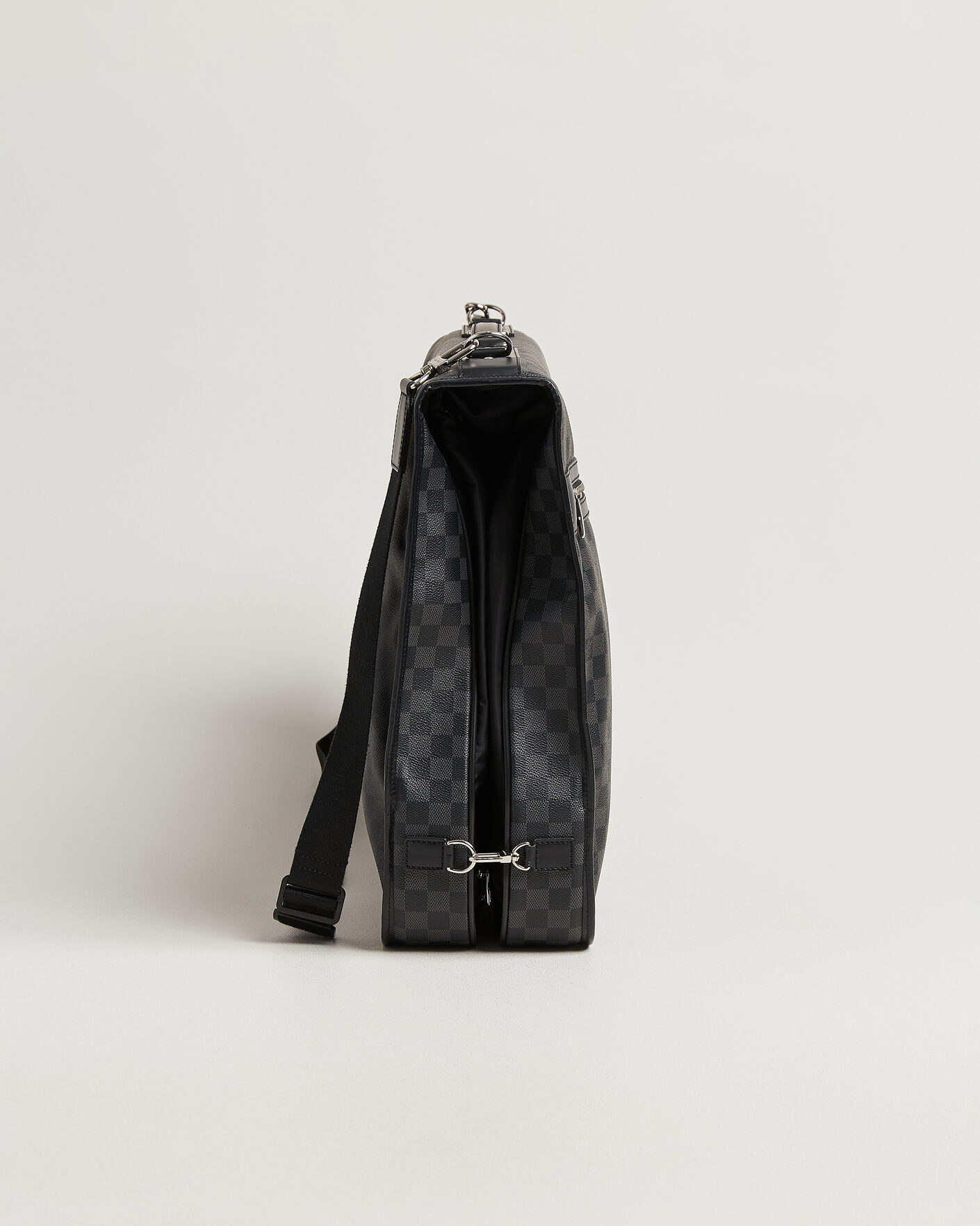 Uomini | Pre-Owned & Vintage Bags | Louis Vuitton Pre-Owned | Garment Case Damier Graphite