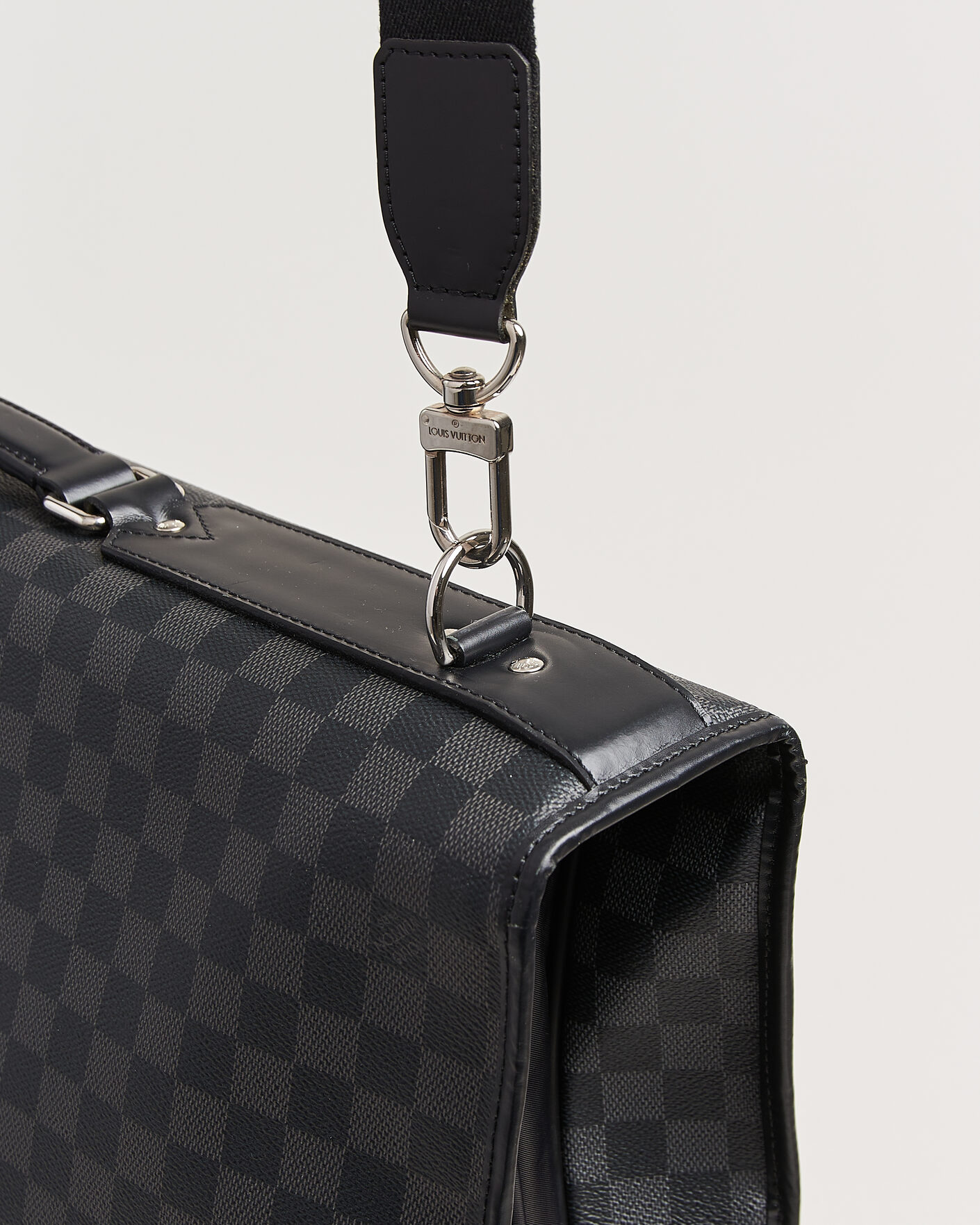 Uomini | Pre-Owned & Vintage Bags | Louis Vuitton Pre-Owned | Garment Case Damier Graphite