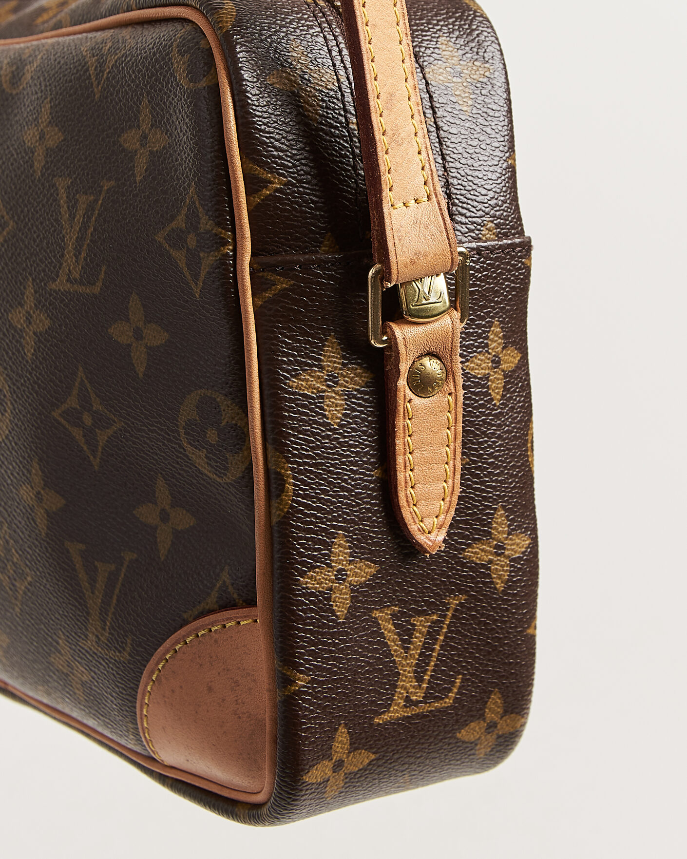 Uomini | Pre-Owned & Vintage Bags | Louis Vuitton Pre-Owned | Trocadero 27 Bag Monogram