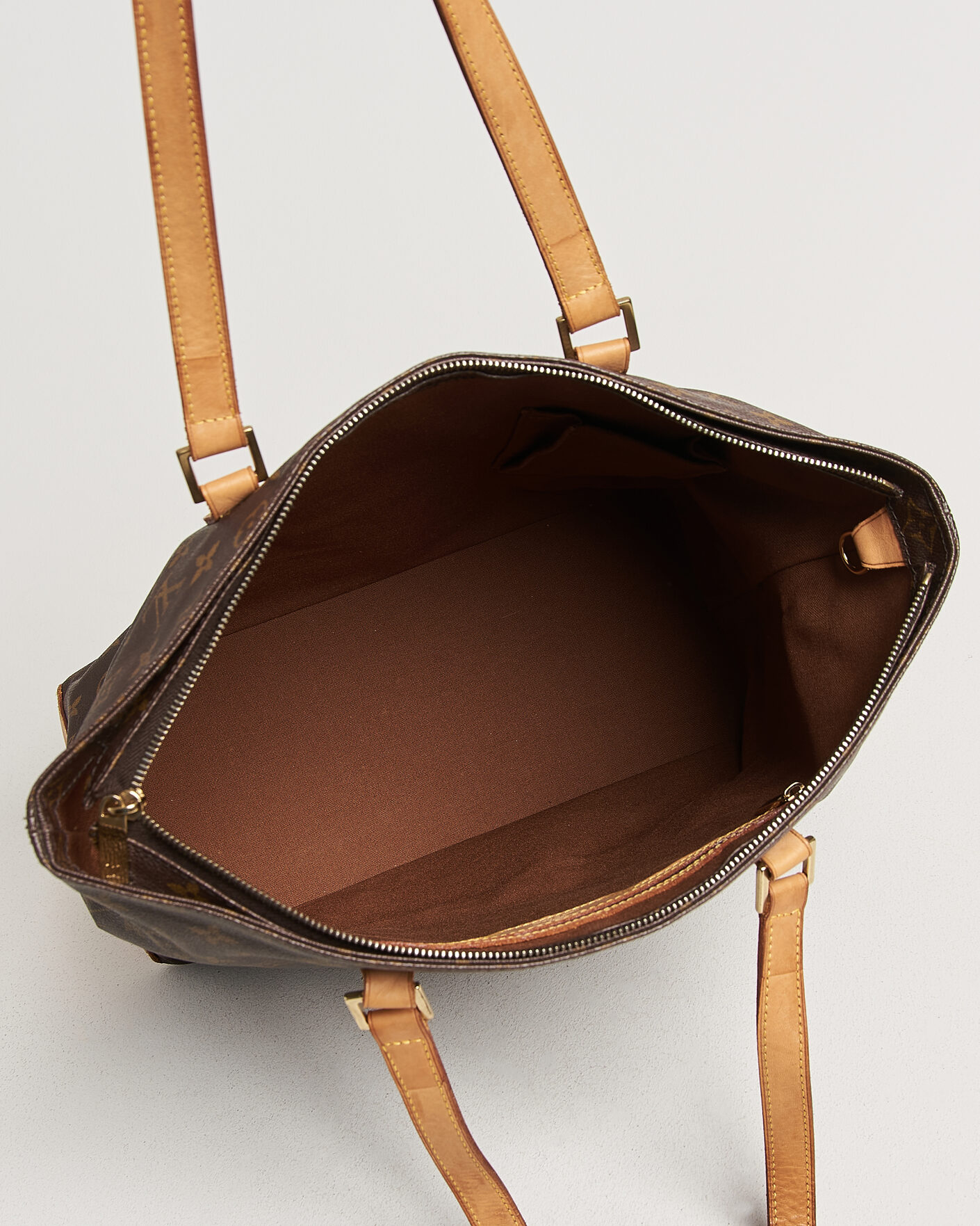 Uomini | Pre-Owned & Vintage Bags | Louis Vuitton Pre-Owned | Cabas Mezzo Monogram