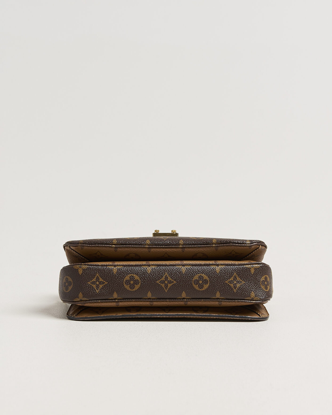 Uomini | Pre-Owned & Vintage Bags | Louis Vuitton Pre-Owned | Pochette Métis Reverse Monogram