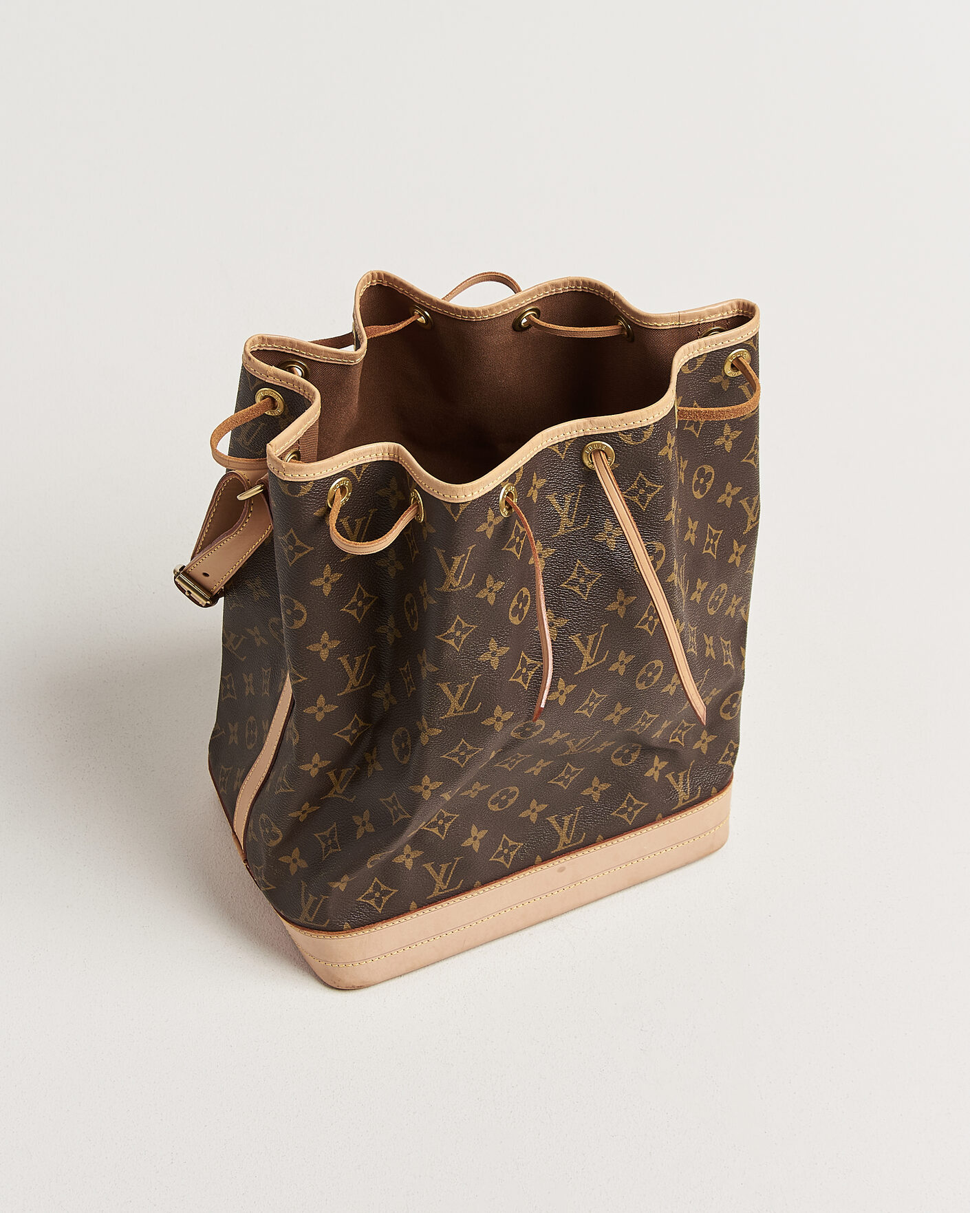 Uomini | Pre-Owned & Vintage Bags | Louis Vuitton Pre-Owned | Noé Monogram