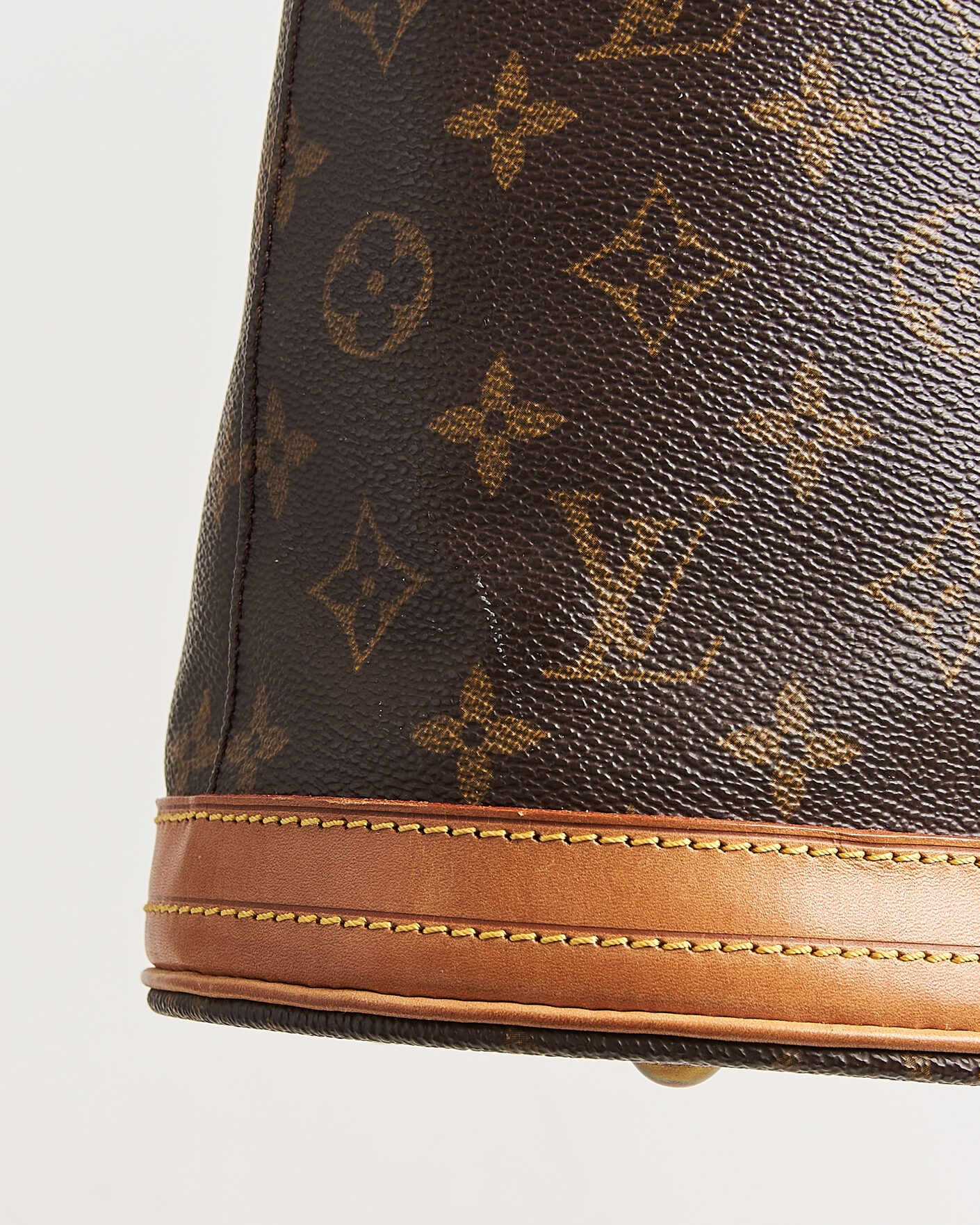 Uomini | Pre-Owned & Vintage Bags | Louis Vuitton Pre-Owned | Bucket PM Bag Monogram