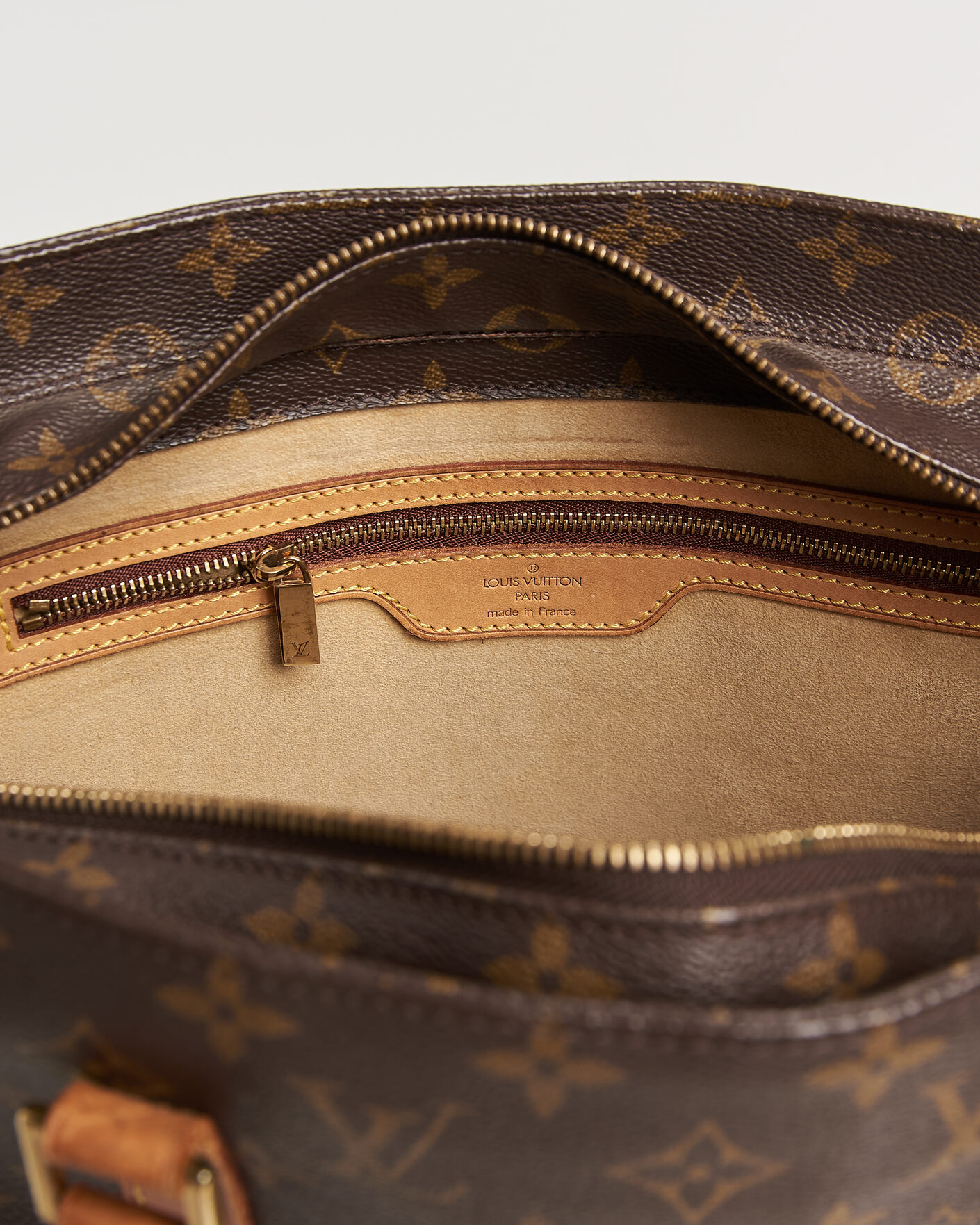 Uomini | Pre-Owned & Vintage Bags | Louis Vuitton Pre-Owned | Luco Bag Monogram