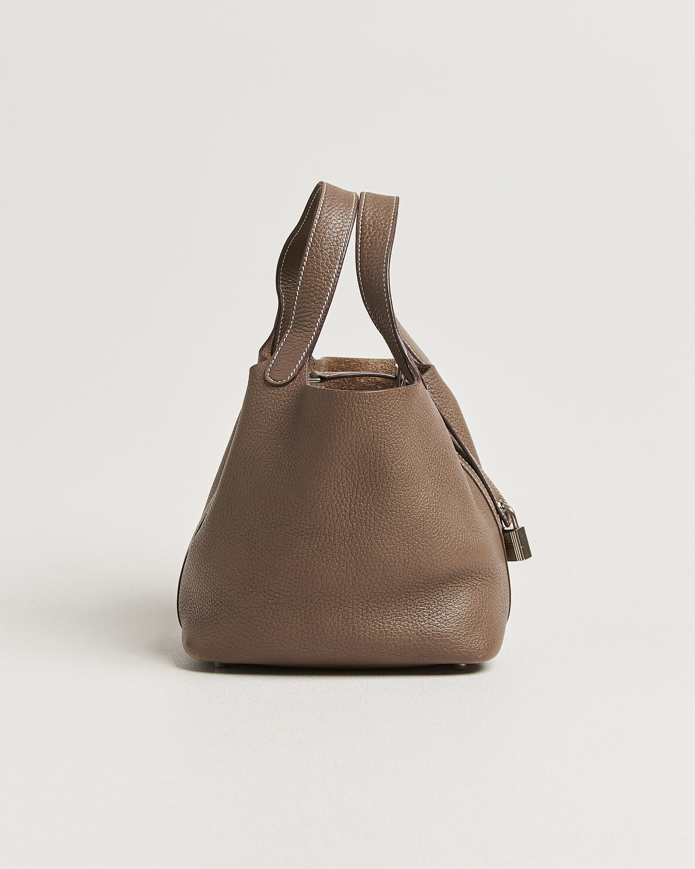 Uomini | Pre-Owned & Vintage Bags | Hermès Pre-Owned | Picotin Lock 18 Etoupe