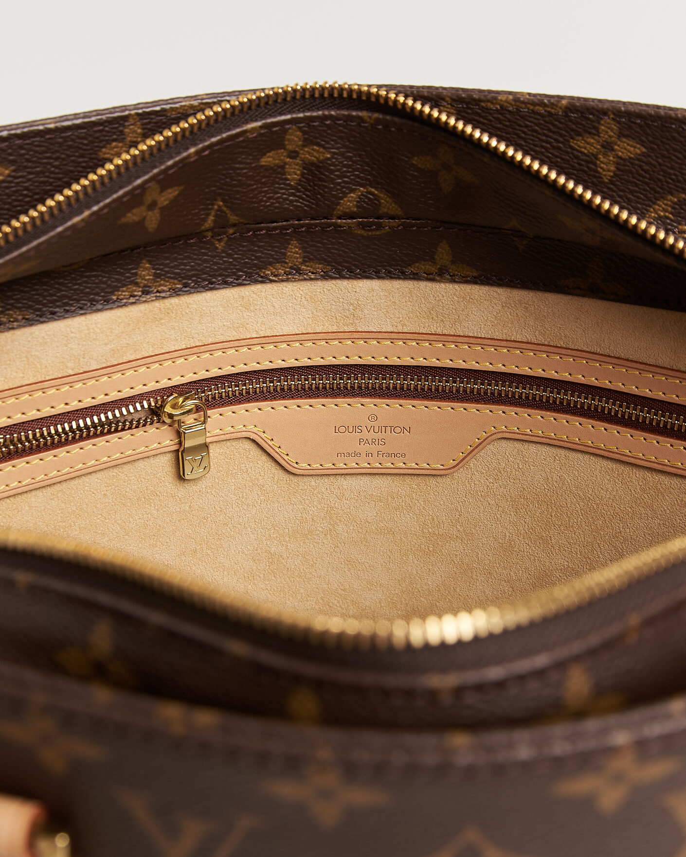 Uomini | Pre-Owned & Vintage Bags | Louis Vuitton Pre-Owned | Luco Bag Monogram