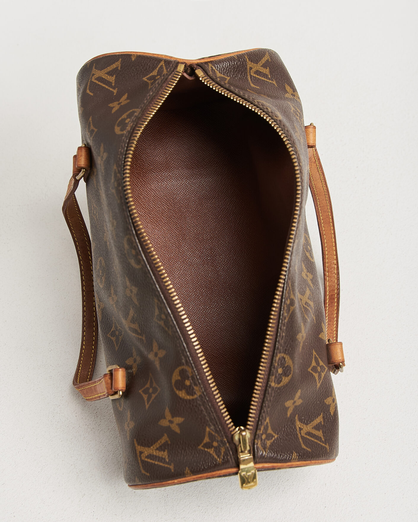 Uomini | Pre-Owned & Vintage Bags | Louis Vuitton Pre-Owned | Papillon 26 Monogram