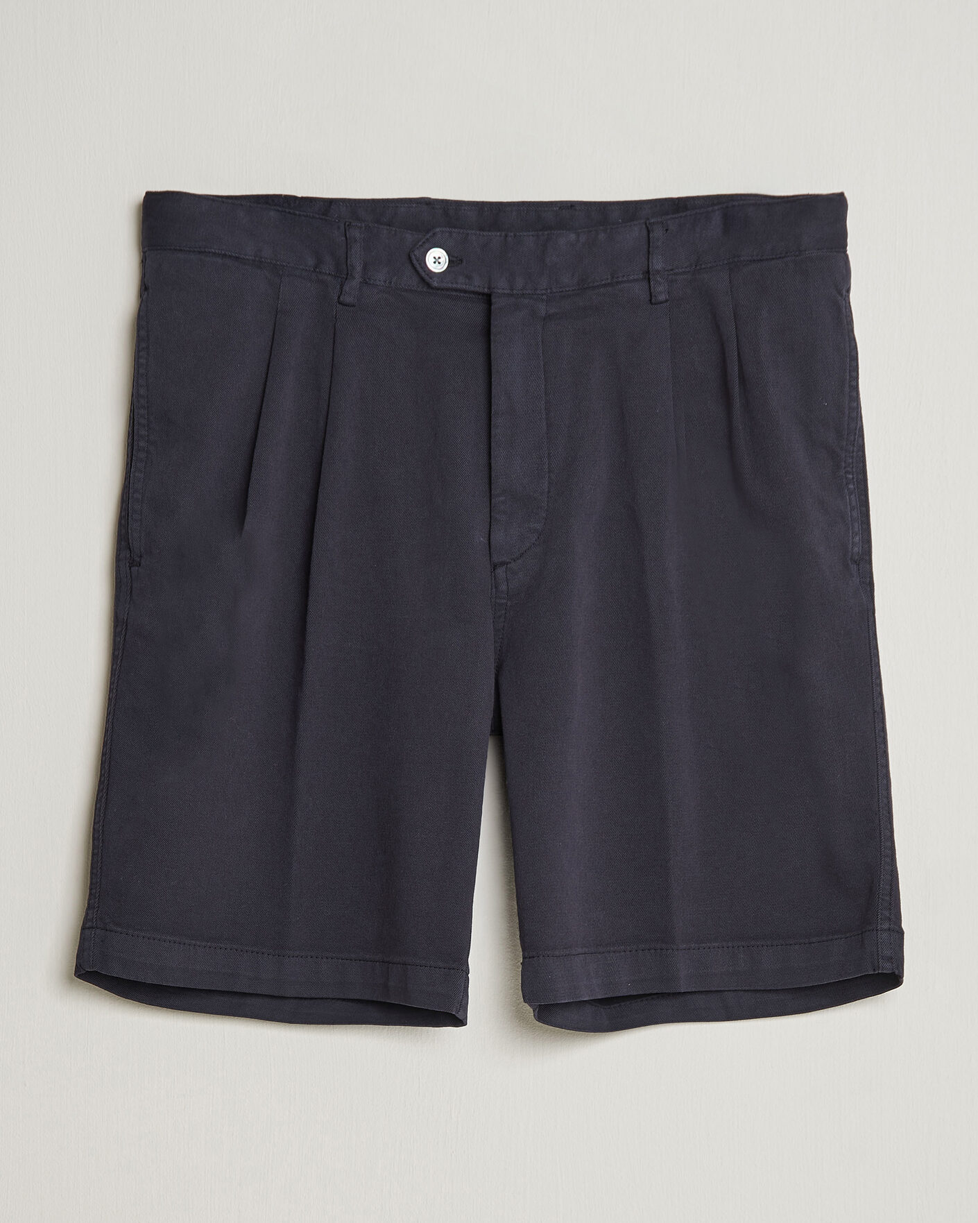 Uomini | Pantaloncini | Oscar Jacobson | Tanker Pleat Shorts Navy