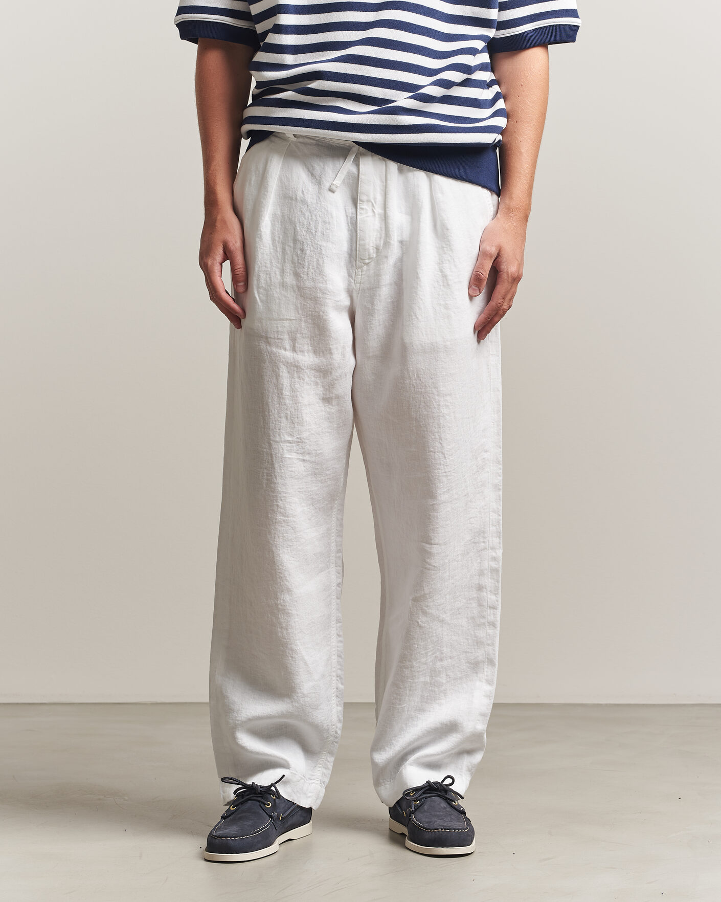 Uomini | Pantaloni | Polo Ralph Lauren | Easy Fit Pleated Trousers Ceramic White