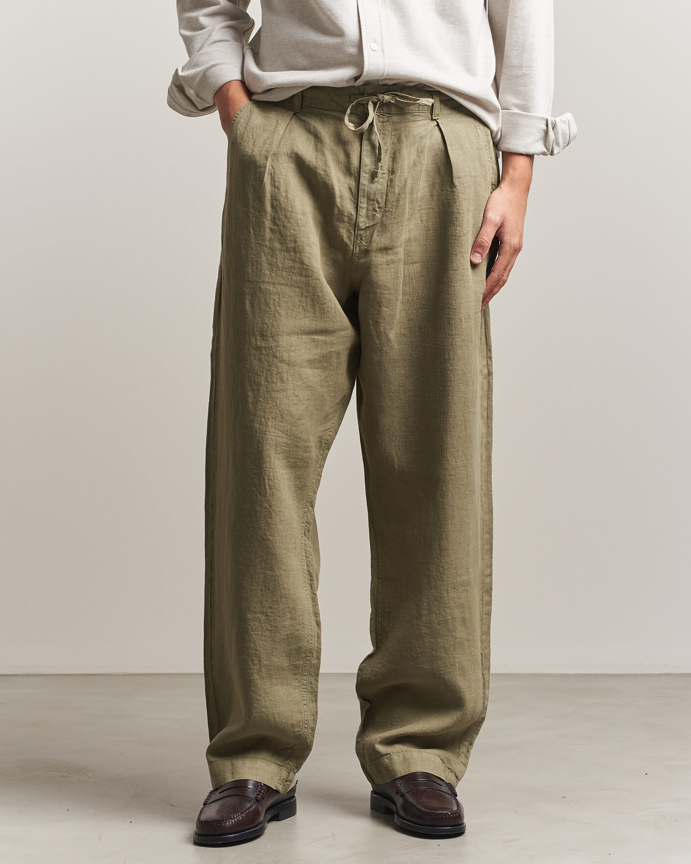 Uomini | Pantaloni | Polo Ralph Lauren | Easy Fit Pleated Trousers Sage Green