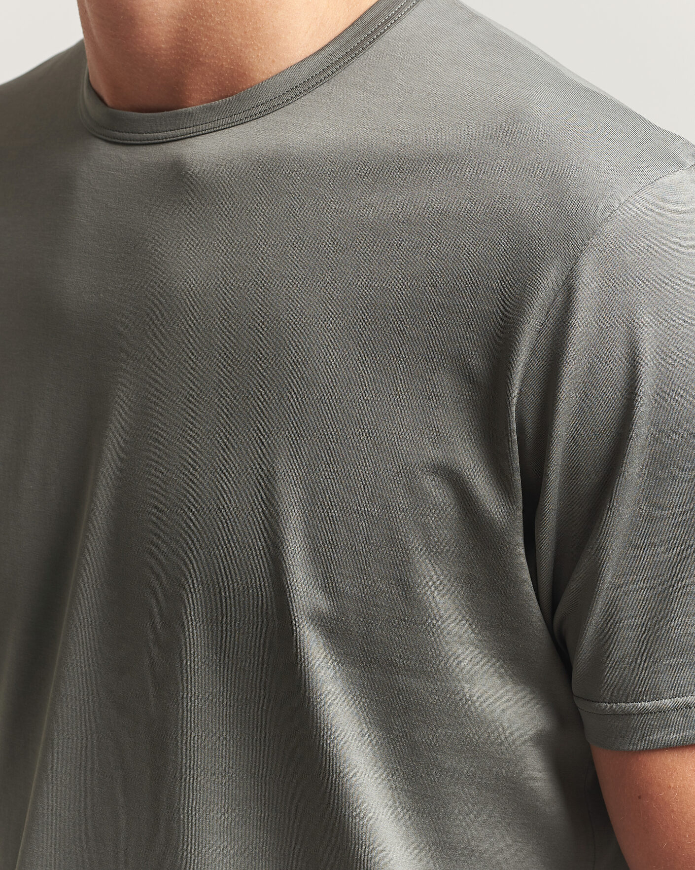 Uomini | T-shirt | Sunspel | Crew Neck Q82 Cotton T-Shirt Fossil Grey