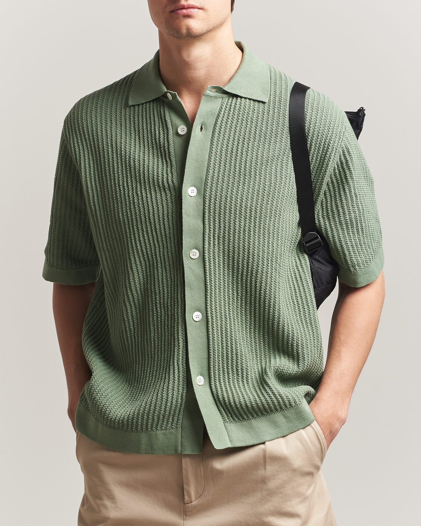 Uomini | Camicie | Forét | Barrow Short Sleeve Knitted Cotton Shirt Green Oxide