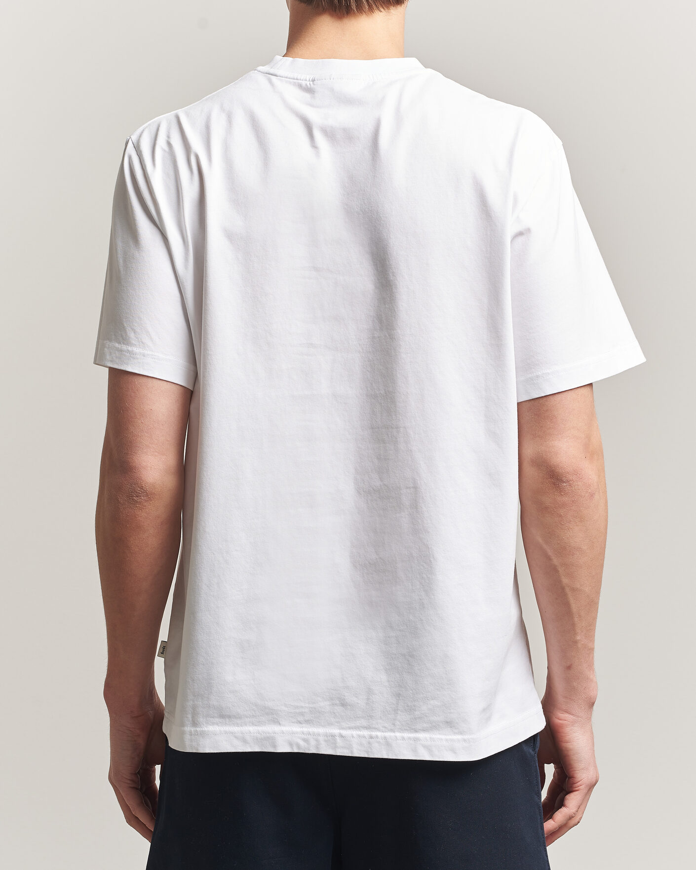 Uomini | T-shirt | Forét | Fly T-Shirt White