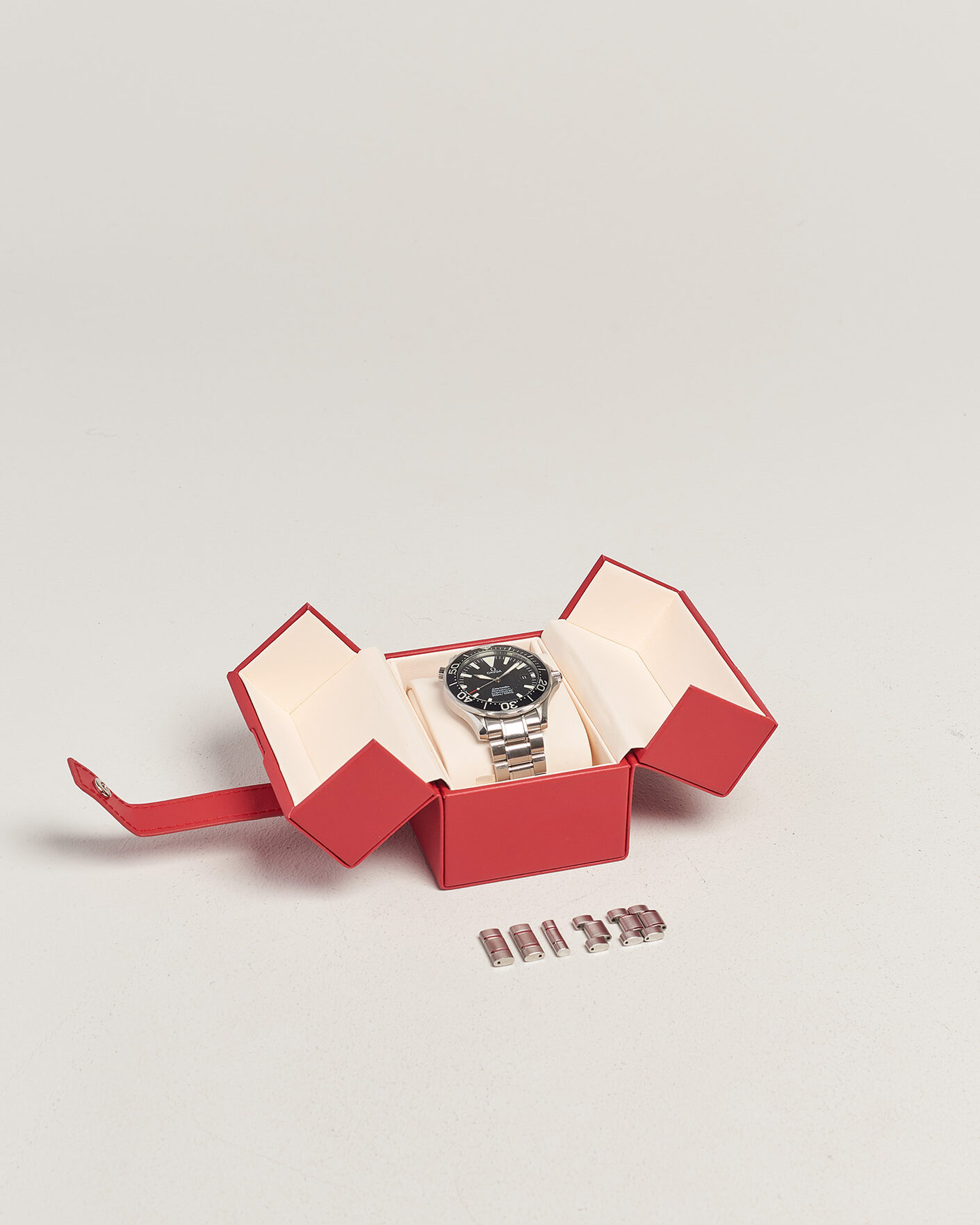 Uomini | Pre-Owned & Vintage Watches | Omega Pre-Owned | Seamaster 300M Peter Blake 