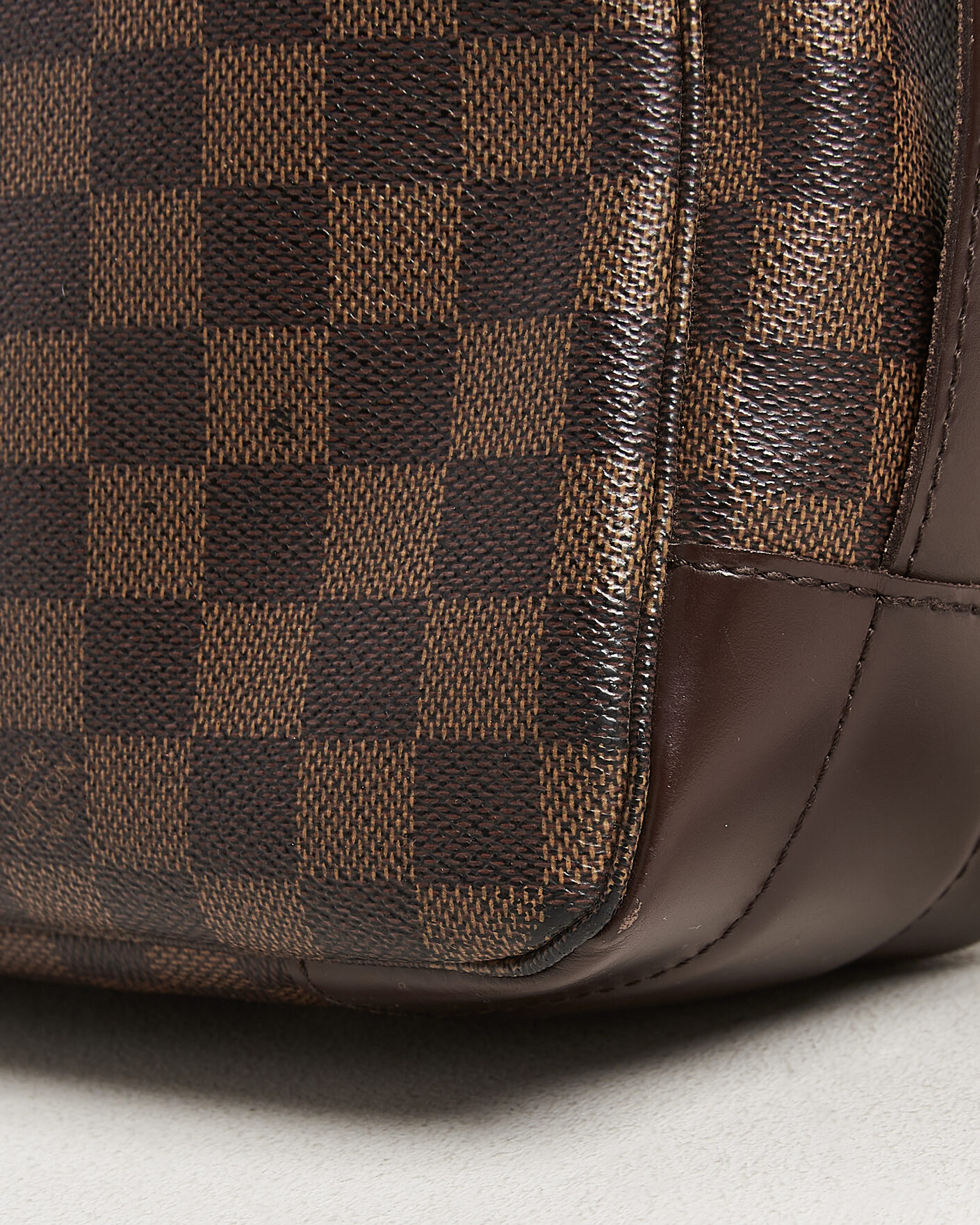 Uomini | Pre-Owned & Vintage Bags | Louis Vuitton Pre-Owned | Bastille Bag Damier Ebene