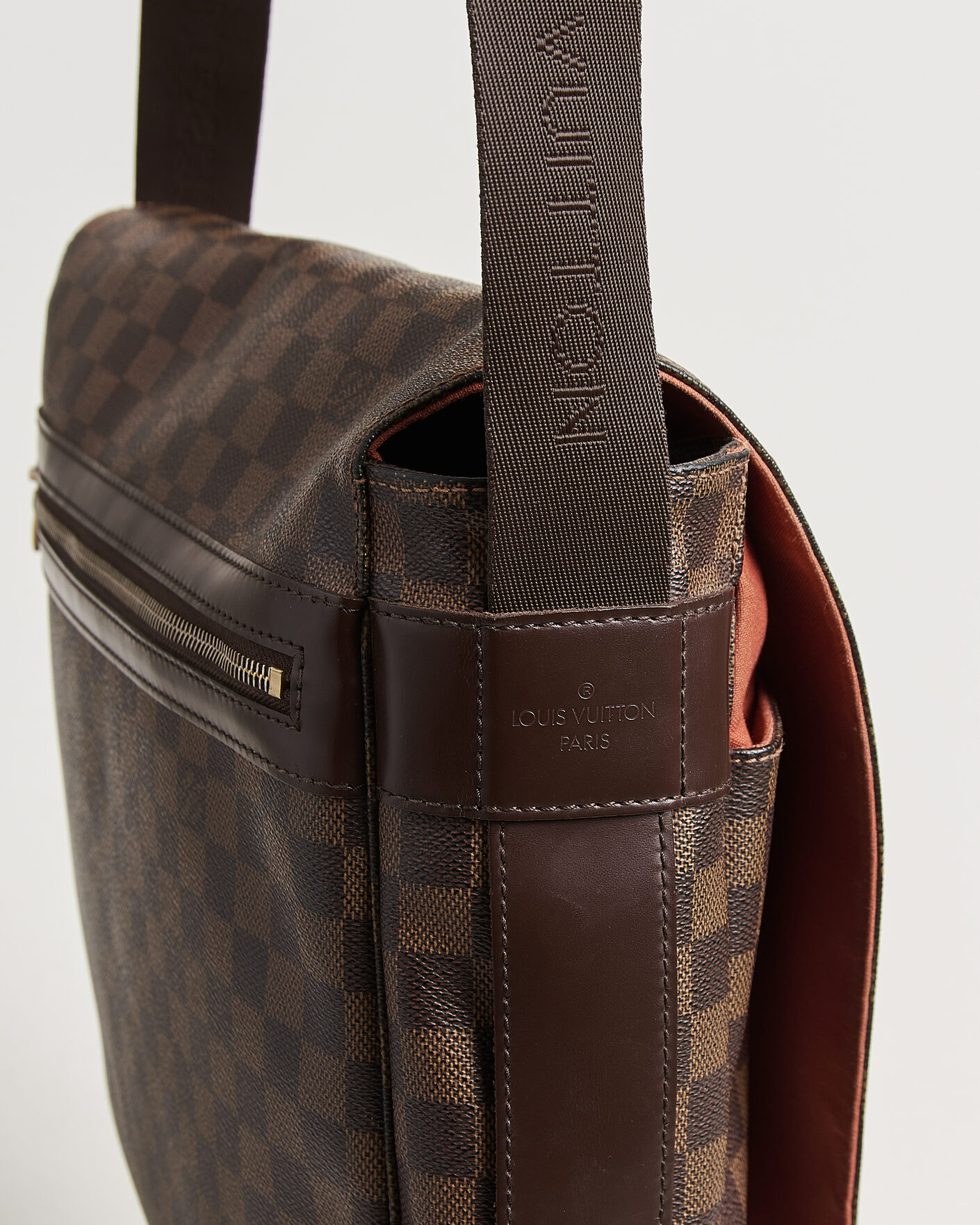 Uomini | Pre-Owned & Vintage Bags | Louis Vuitton Pre-Owned | Bastille Bag Damier Ebene