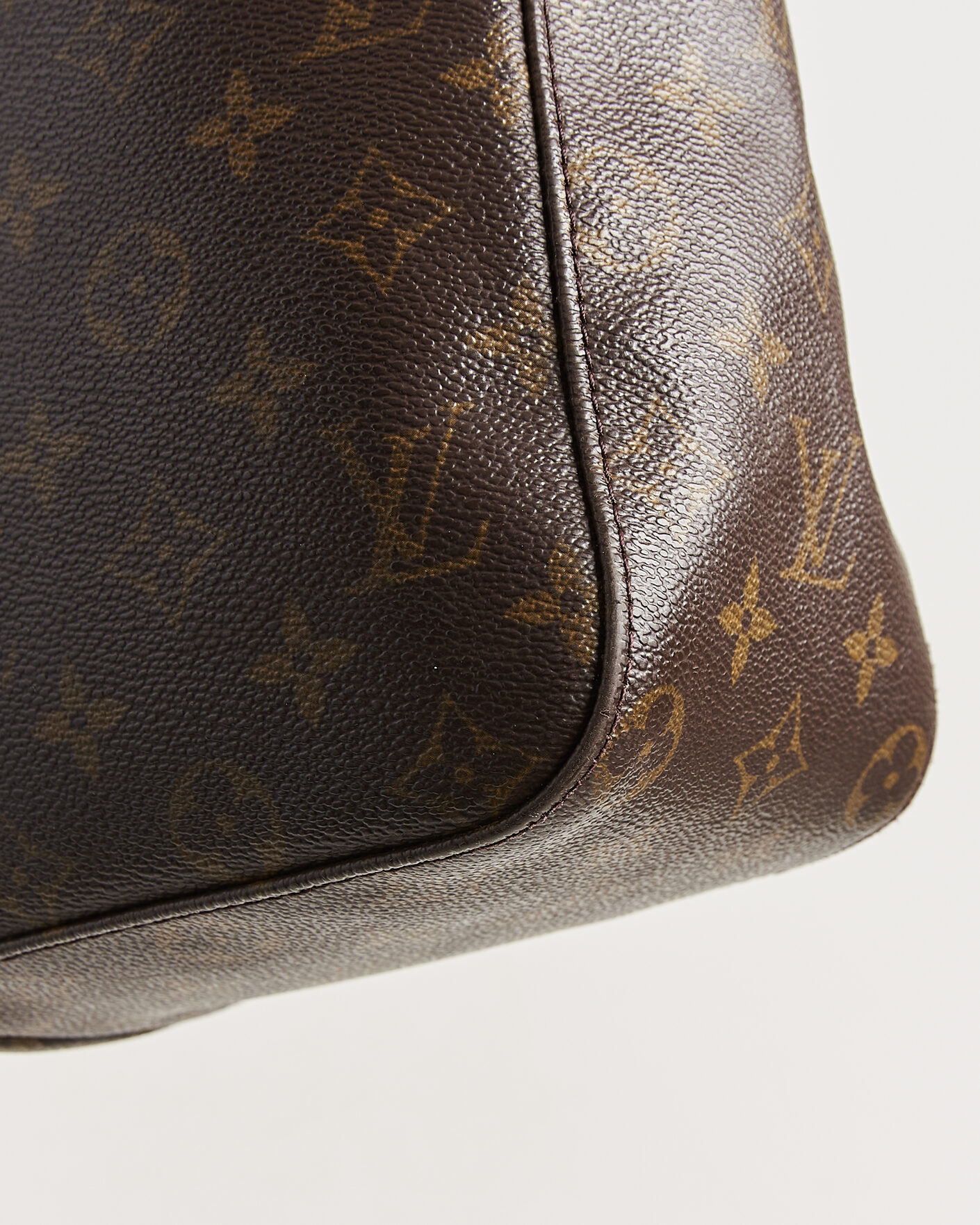 Uomini | Pre-Owned & Vintage Bags | Louis Vuitton Pre-Owned | Looping Handbag GM Monogram